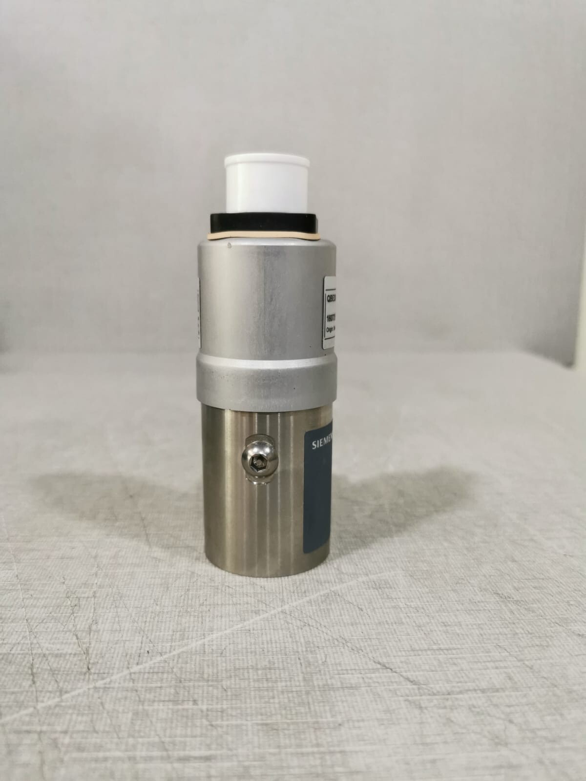 Siemens QBE3000-D1 Siemens QBE3000-D1 Differential Pressure Sensor for Liquids and Gas 6