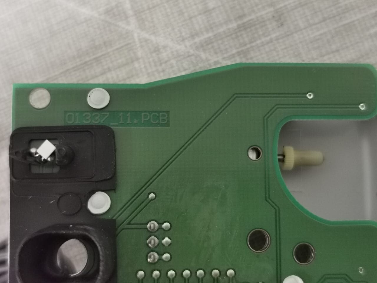 FLOW SENSOR BOARD-01337 FLOW SENSOR PC BOARD 01337-11.PCB 5