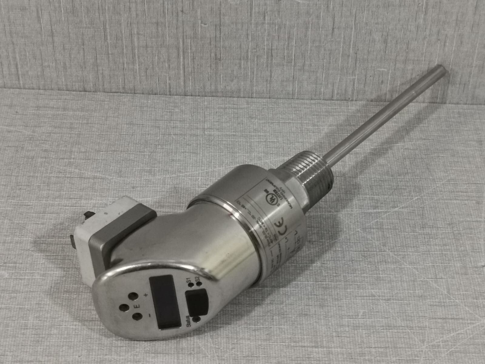 ENDRESS + HAUSER FLOWPHANT T DTT31-A3A111DE2CAB FLOW SWITCH