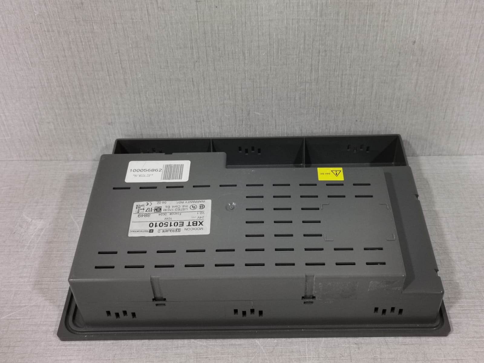 Telemecanique XBT E015010 TELEMECANIQUE MAGELIS MODICON XBT E015010 V2.1 4