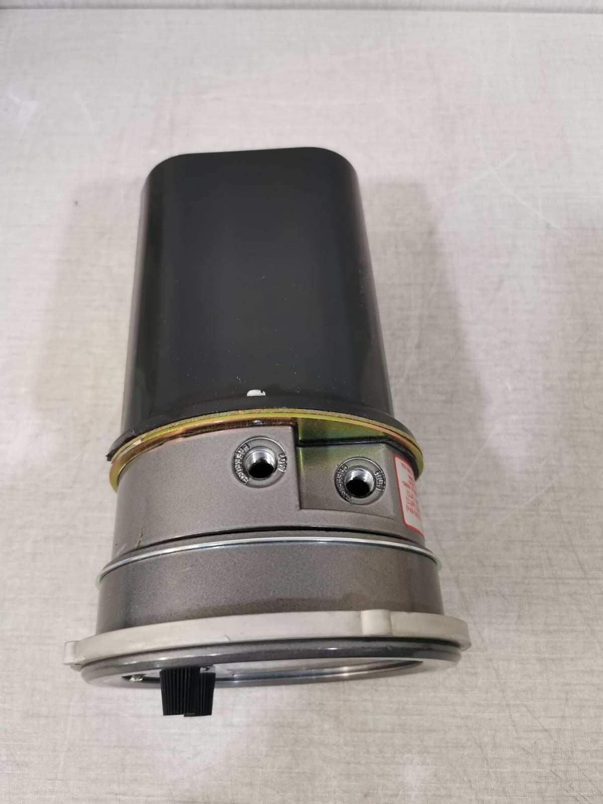 Dwyer A3000-500PA DWYER Photohelic A3000-500PA Series 300 Differential Pressure Switch/Gauge 7