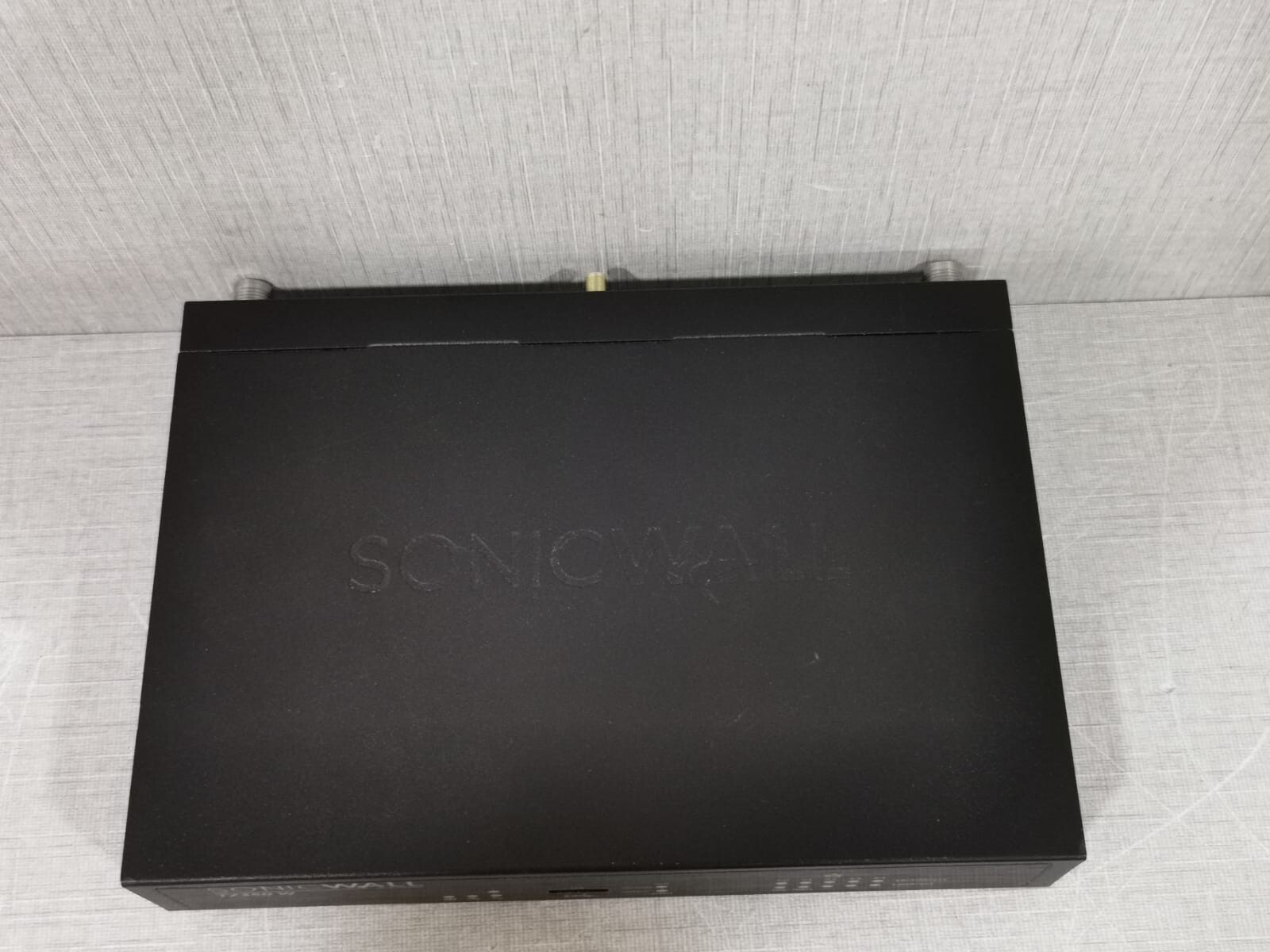 SONICWALL APL28-0B5 SONICWALL TZ350 W - APL28-0B5 NETWORK FIREWALL SECURITY APPLIANCE 5
