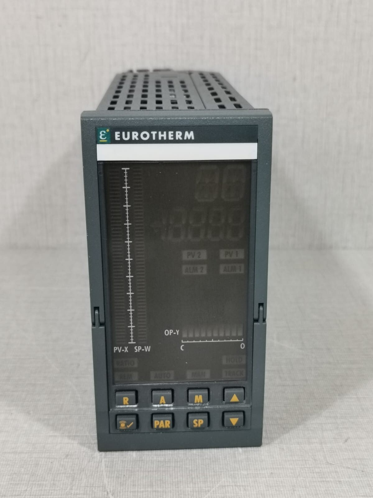 EUROTHERM T630/MAINS-T730 Process Controller