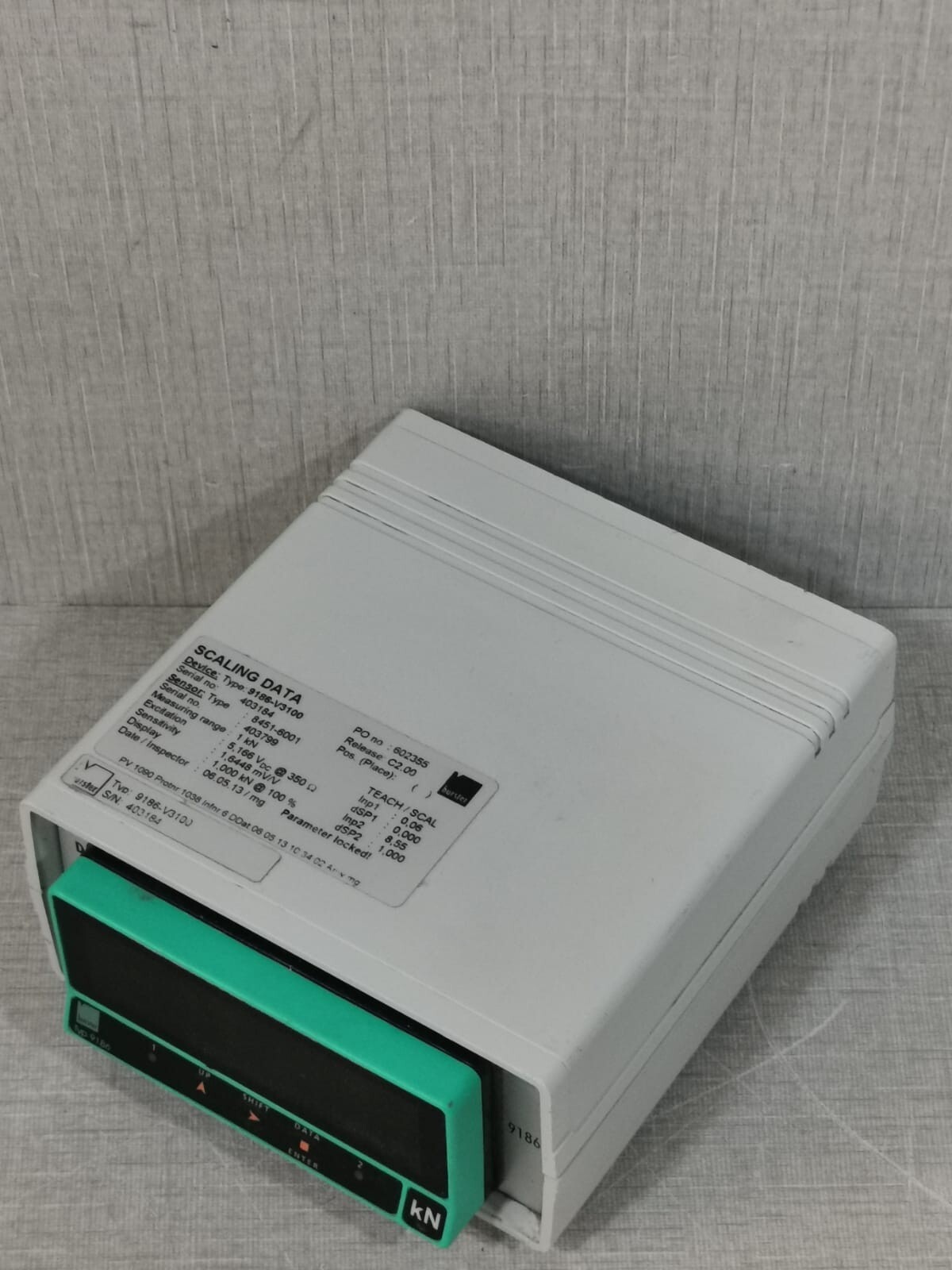BURSTER 9186-V3100 BURSTER 9186-V3100 DIGILOW DIGITAL INDICATOR FOR STRAIN GAUGE SENSORS 10