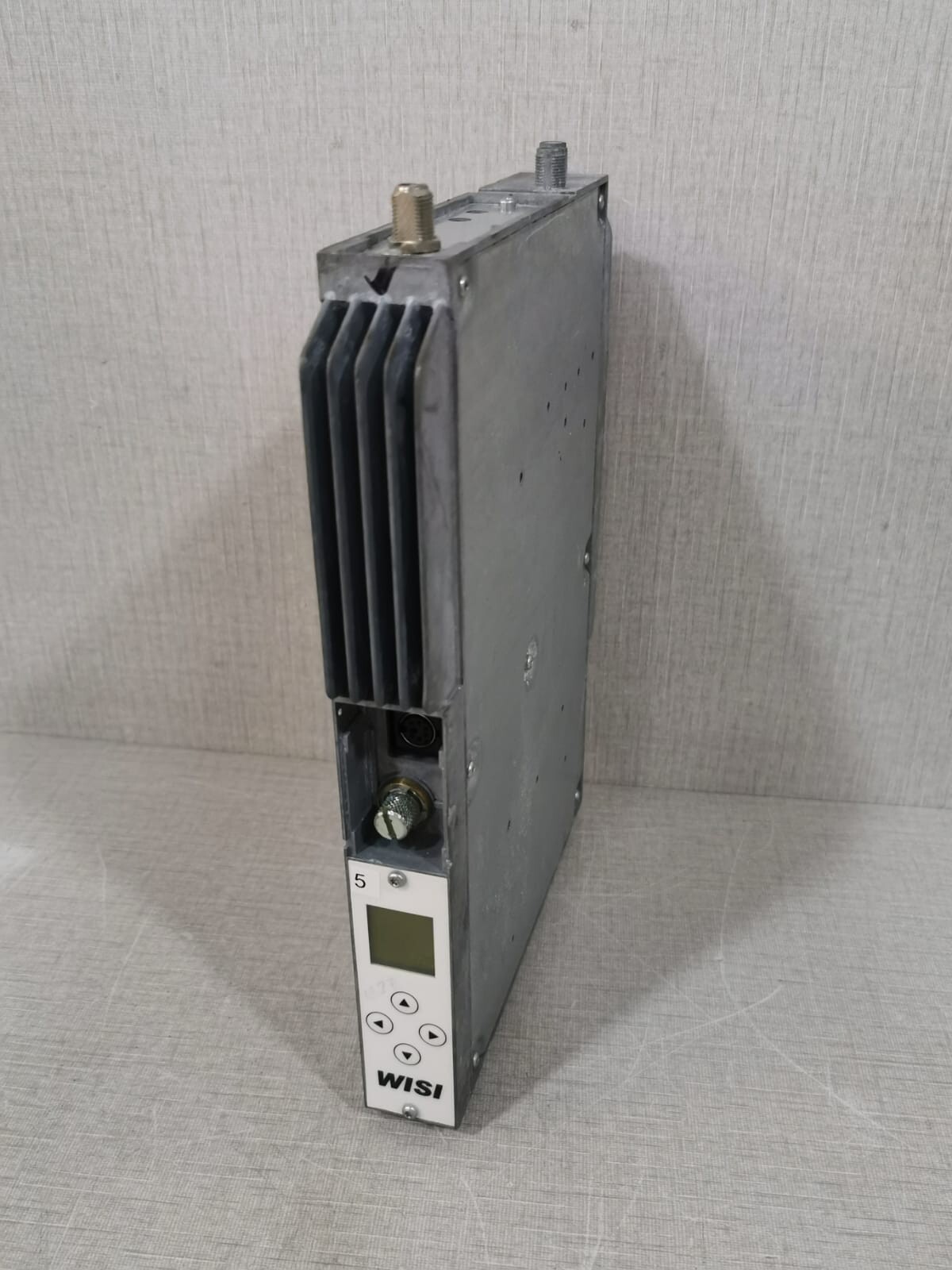 WISI OV76A WISI OV76A Topline HeadEnd DV-S to PAL 950-2150MHz 6