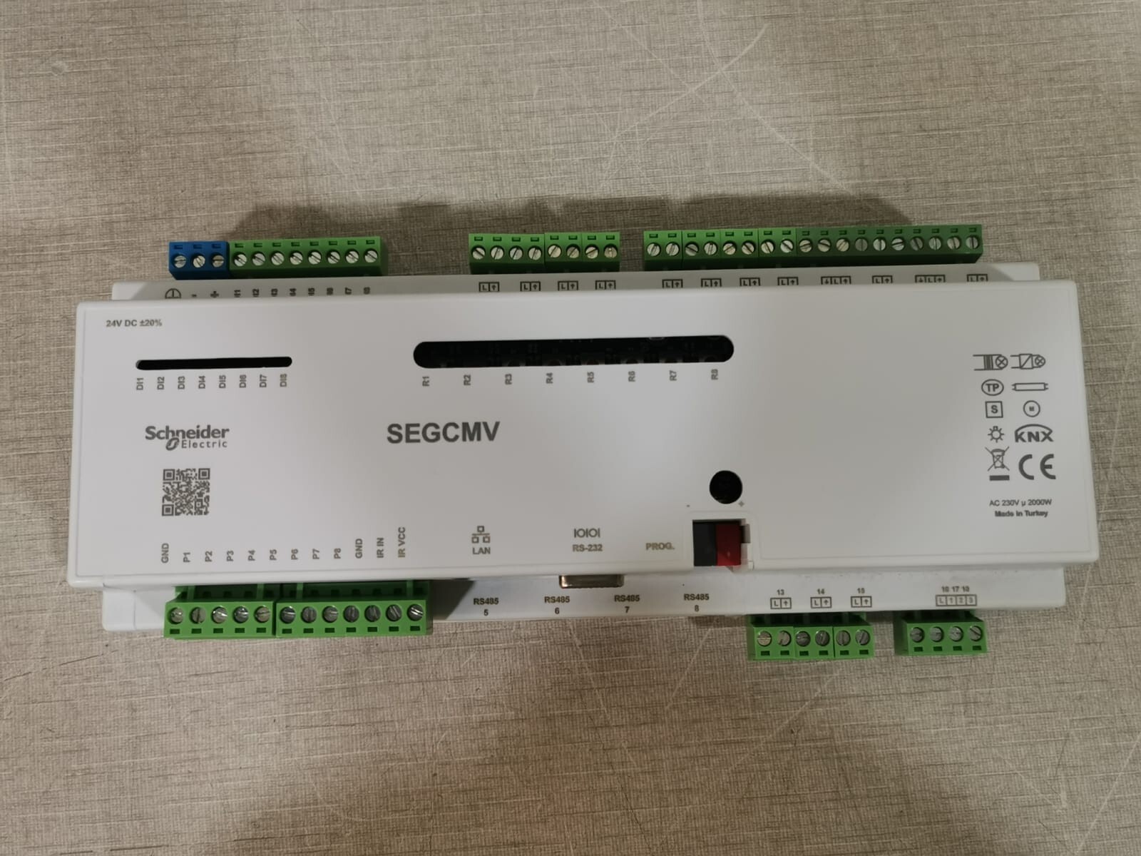 Schneider Electric SEGCMV Schneider Electric SEGCMV Intelligent Motor Control 4
