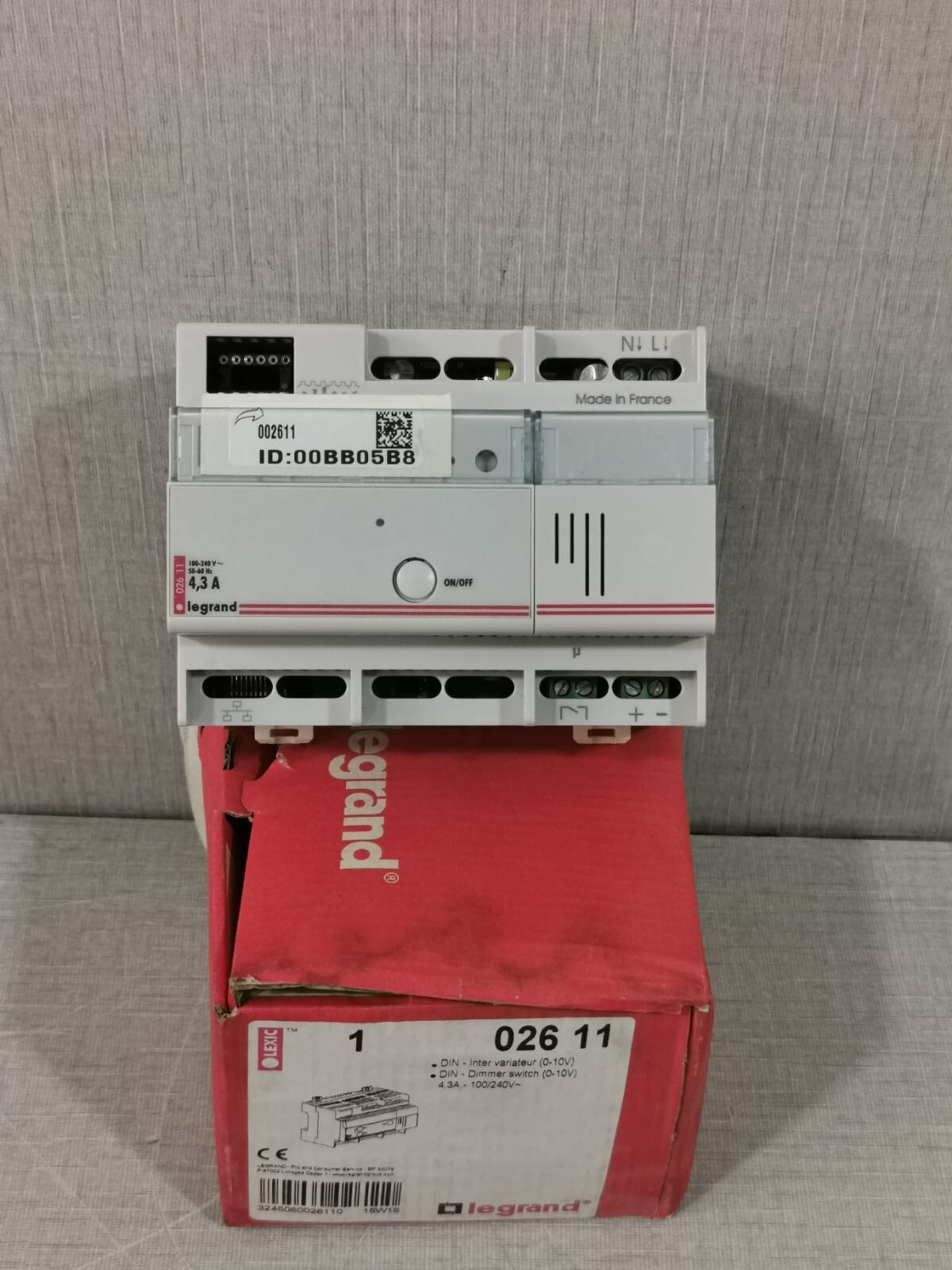 LEGRAND 026 11 DIN- DIMMER SWITCH 4,3A- 10-240V