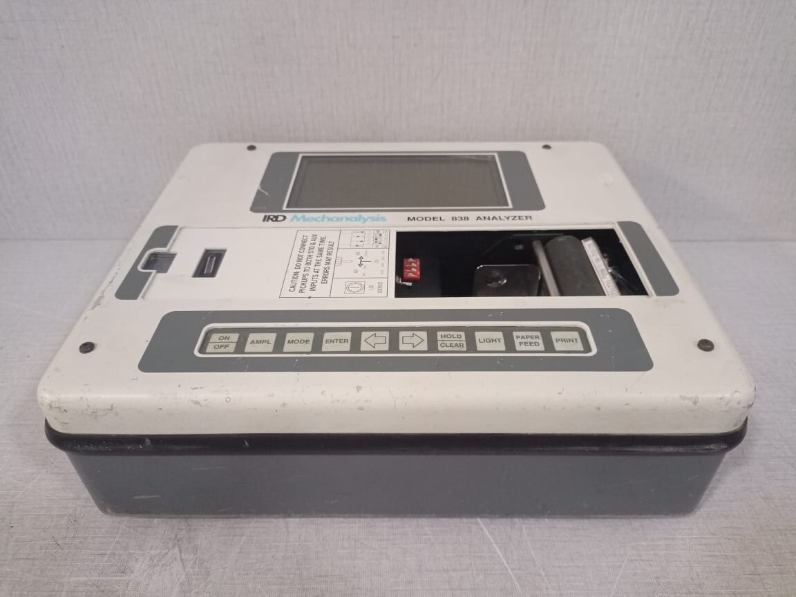 IRD 838 IRD Mechanalysis Model 838 Analyzer 2