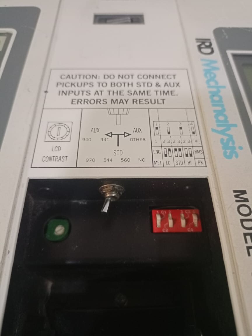 IRD 838 IRD Mechanalysis Model 838 Analyzer 3