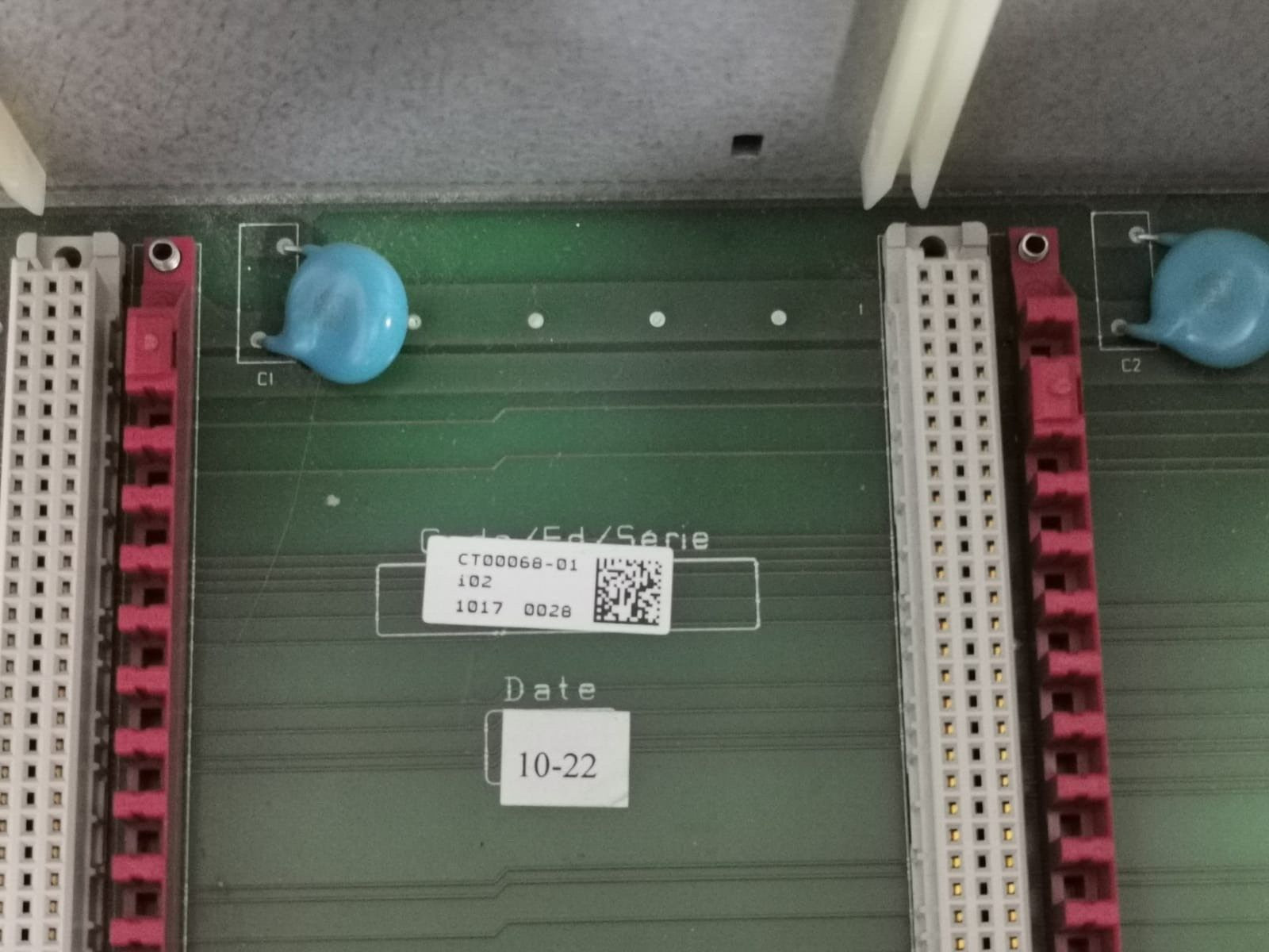 SCHNEIDER CT00068-01 SCHNEIDER CT00068-01 RACK/CHASSIS FOR T200 RTU 3
