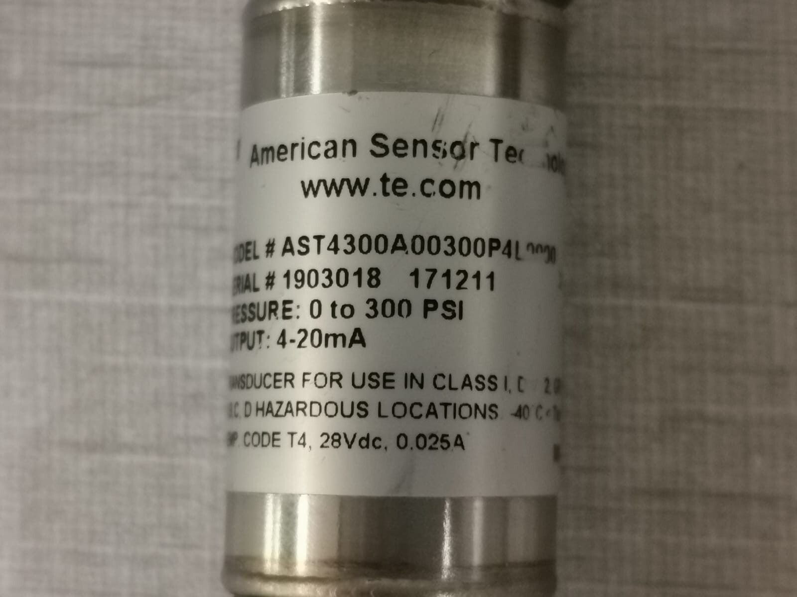 AST AST4300A00300P4L0000 AST AST4300A00300P4L0000 -0 TO 300 PSI NON-INCENDIVE PRESSURE TRANSMITTER 3