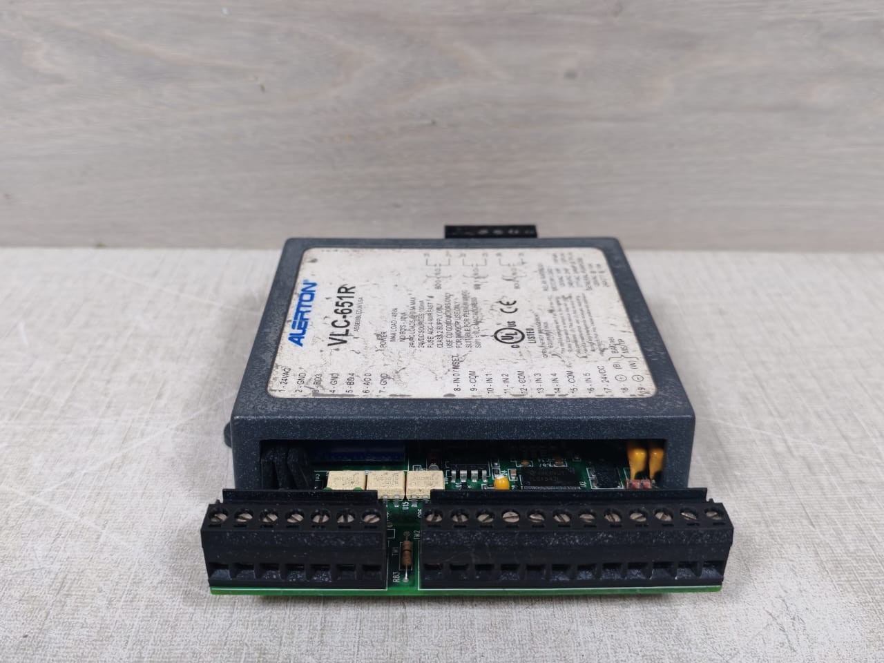 Alerton VLC-651RZ-K-C ALERTON VLC-651R / VLC-651RZ-K-C CONTROLLER 3