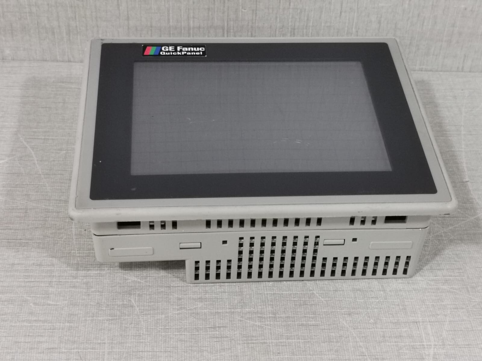 GE Fanuc 2880037 GE Fanuc Pro-Face 2880037 Quick Panel 7