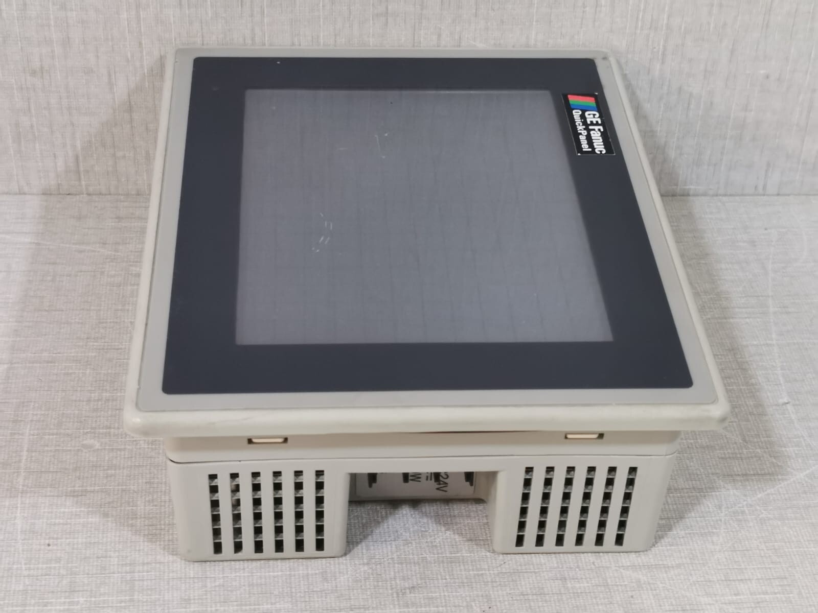 GE Fanuc 2880037 GE Fanuc Pro-Face 2880037 Quick Panel 8