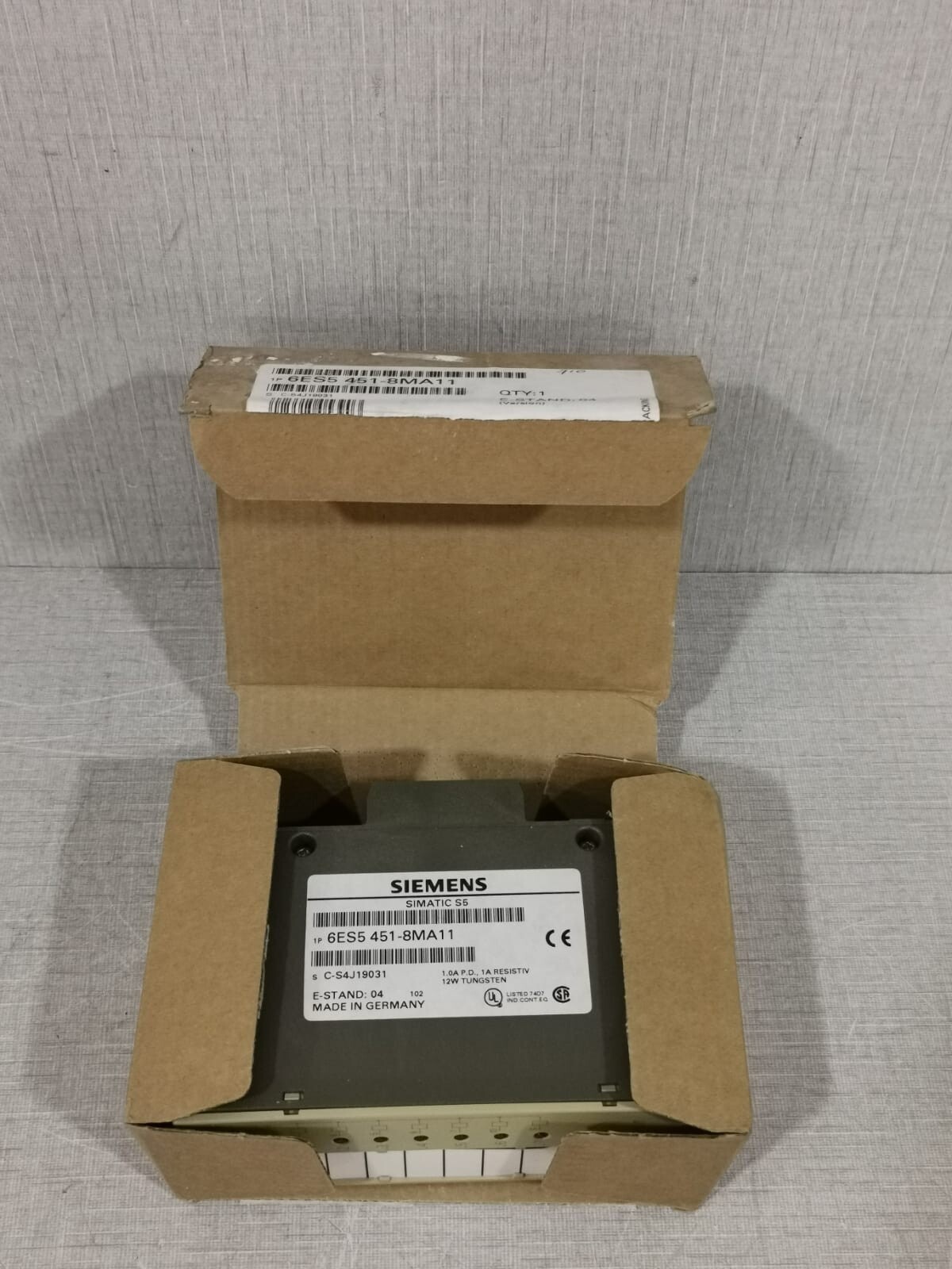 Siemens 451-8MA11 SIEMENS SIMATIC S5 6ES5 451-8MA11 DIGITAL OUTPUT MODULE 3