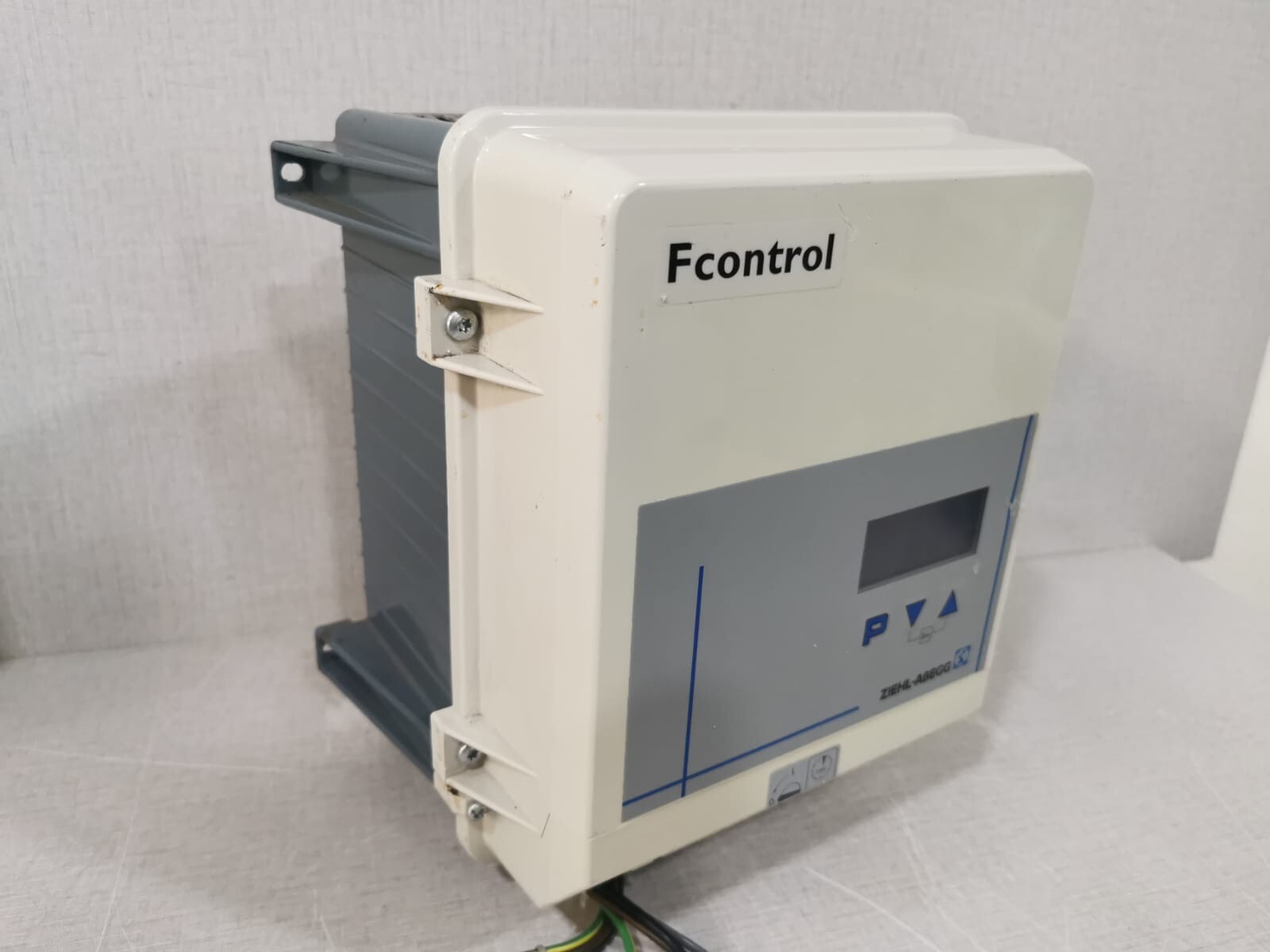 ZIEHL-ABEGG FXDM8AM ZIEHL-ABEGG FControl FXDM8AM Frequency Inverters [other] 4