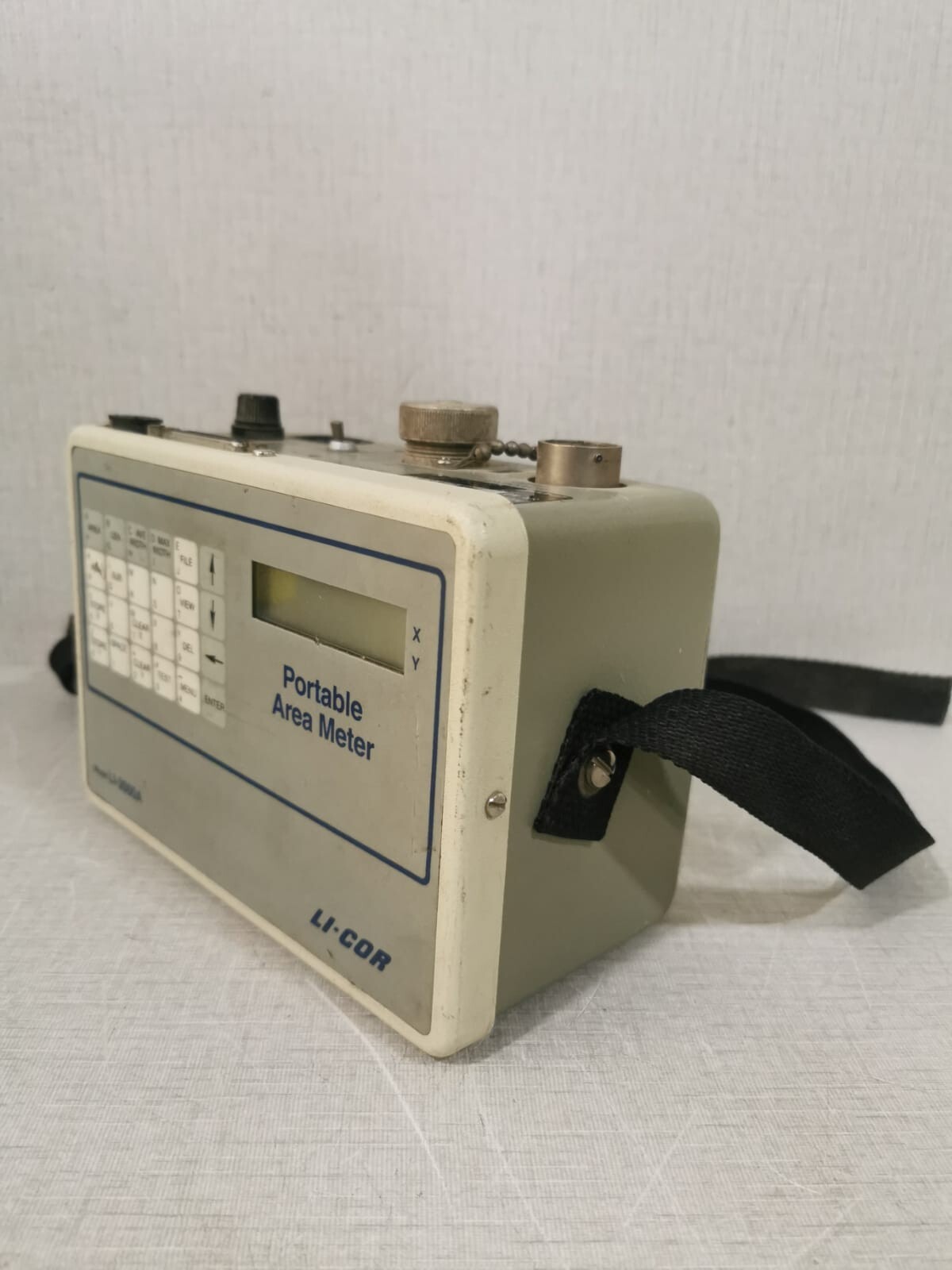 LI-COR LI-3000A LI-COR LI-3000A Portable Area Meter 7