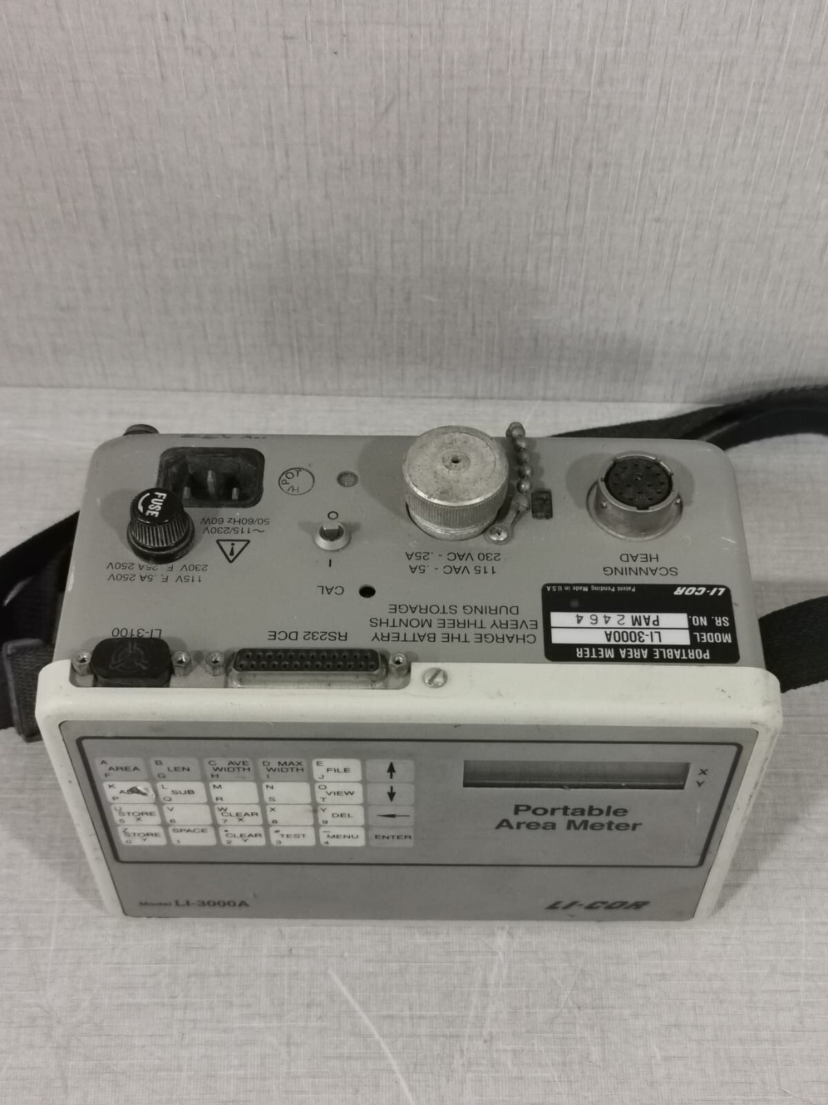 LI-COR LI-3000A LI-COR LI-3000A Portable Area Meter 10