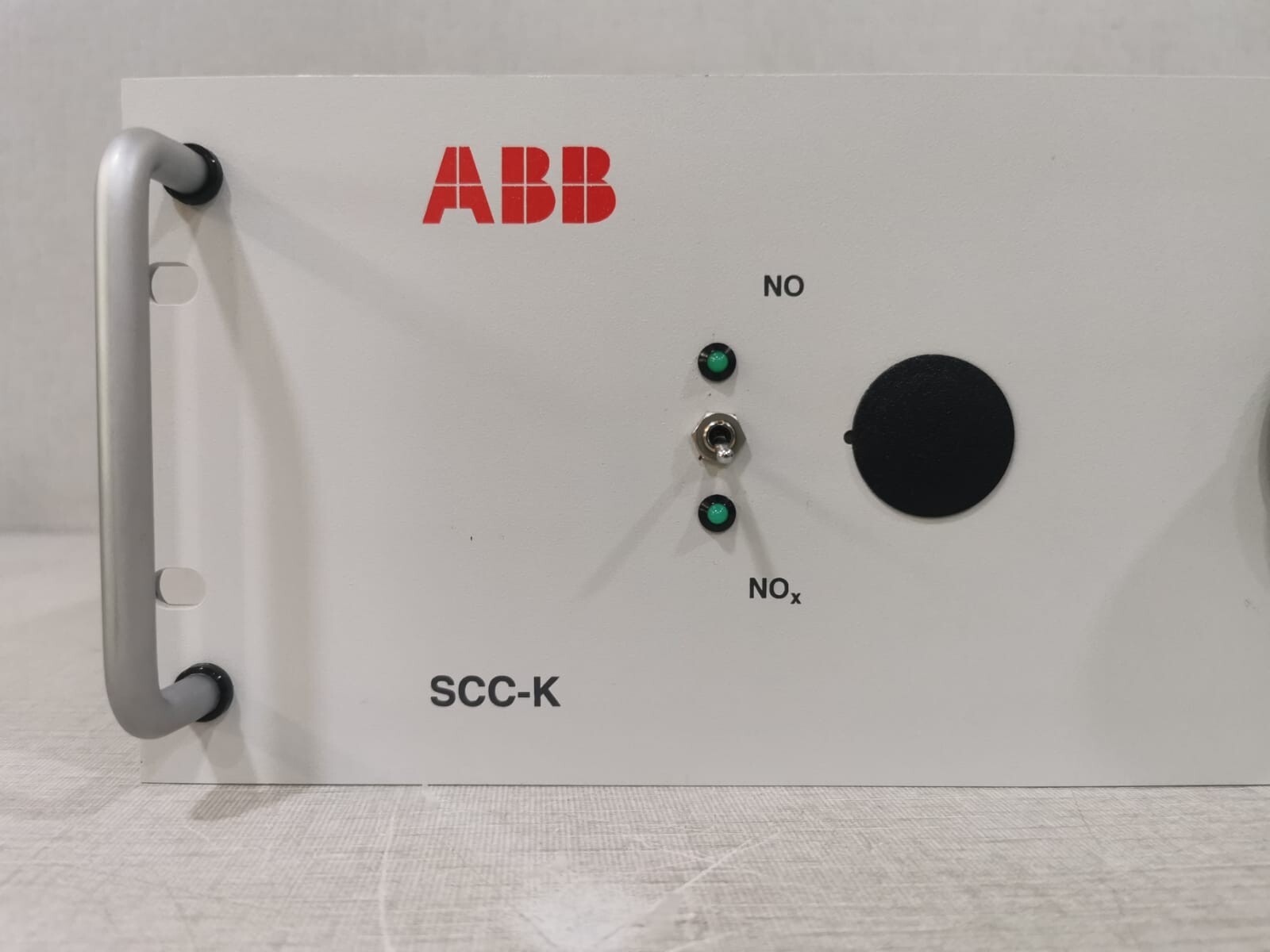 ABB 23093-4-0801976 ABB Advance SCC-K 23093-4-0801976 Converter 3