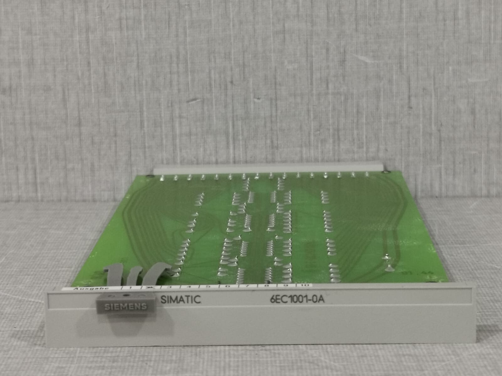 Siemens 6EC1001-0A SIEMENS 6EC1001-0A SIMATIC MODULE 2