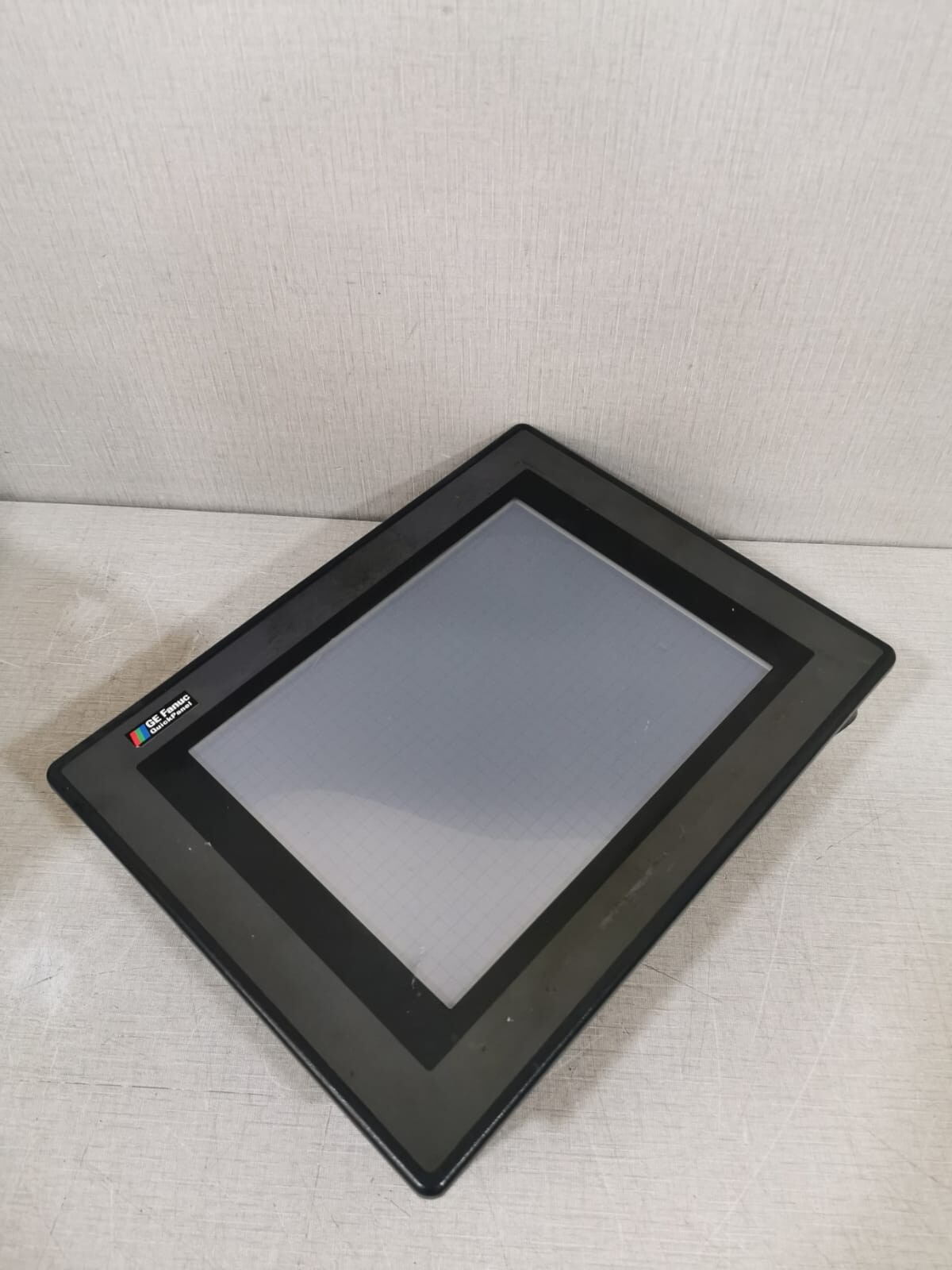 GE Fanuc GP577R-SC41-24VP GE FANUC PRO-FACE GP577R-SC41-24VP /2780027-03 OPERATOR INTERFACE QUICK PANEL 9