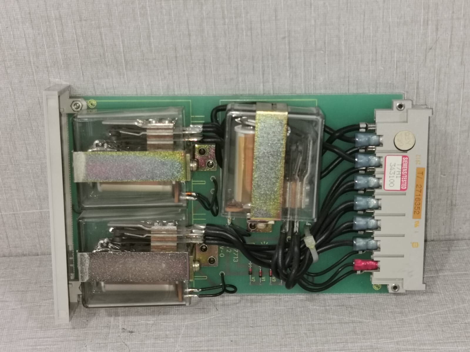 Siemens 6FP1701-0A SIEMENS ISKAMATIC B EU62/ 6FP1701-0A POWER RELAY MODULE 4