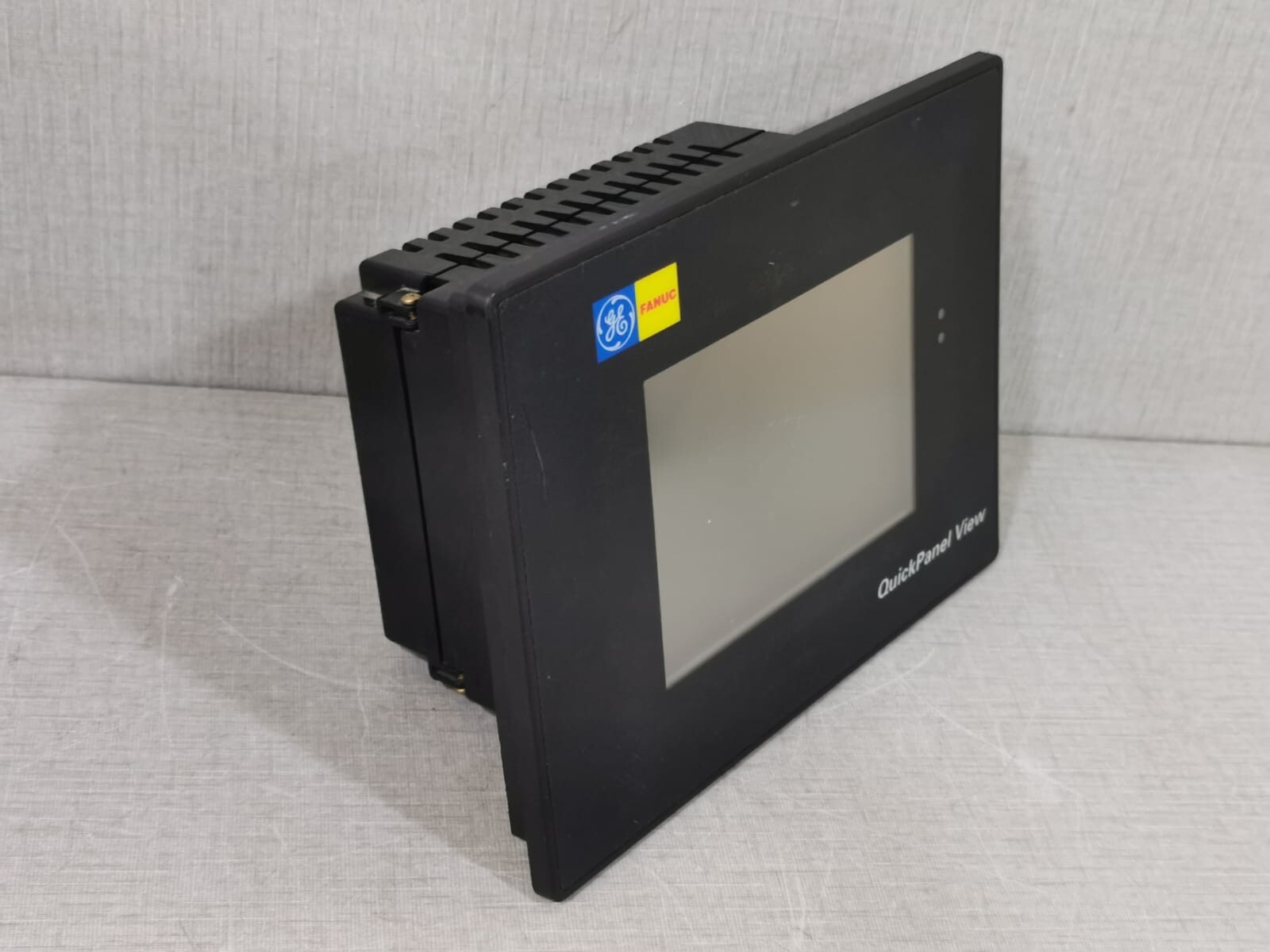 GE Fanuc IC754VCI06STD-BB GE FANUC Model: ES0611 IC754VCI06STD-BB Quick Panel View 3