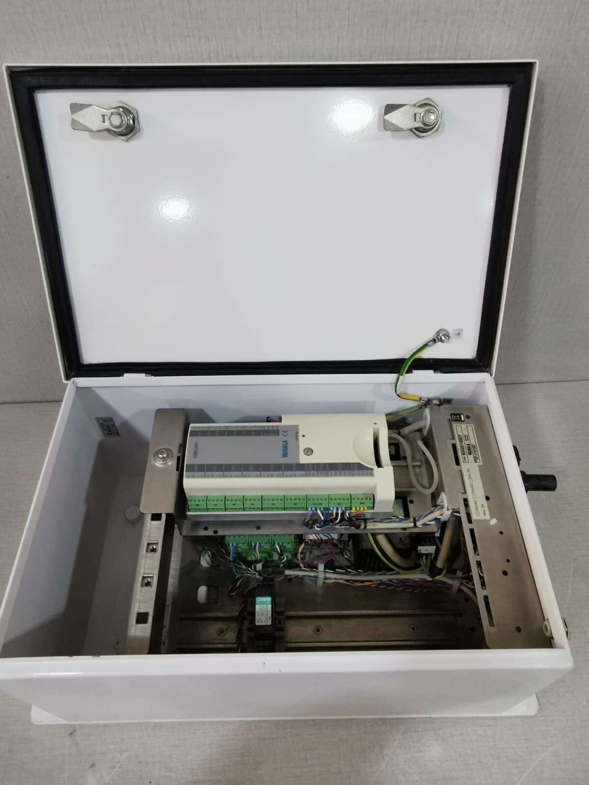 Vaisala MAWS110/MAWS110DCP Vaisala HydroMet System MAWS110/MAWS110DCP Analytical Weather Sensors Panel Box 8