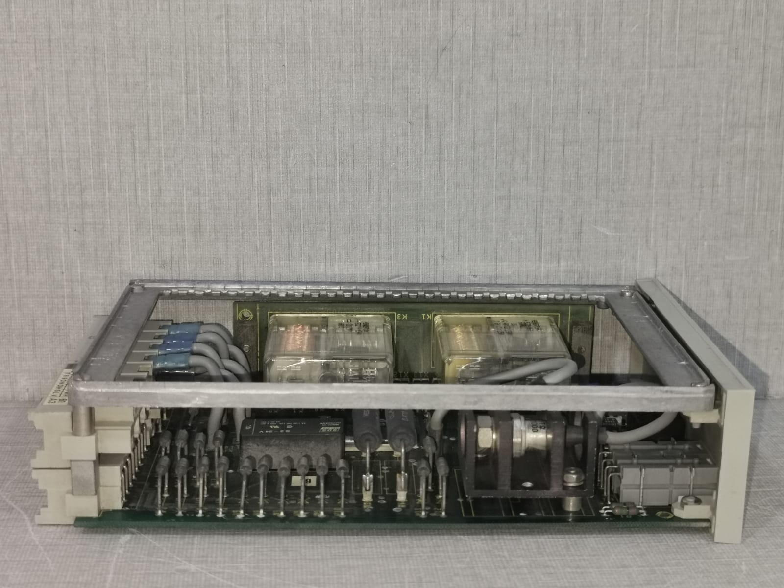 Siemens 6FQ1517-2A SIEMENS ISKAMATIC A -AAV11-2/ 6FQ1517-2A MODULE 8