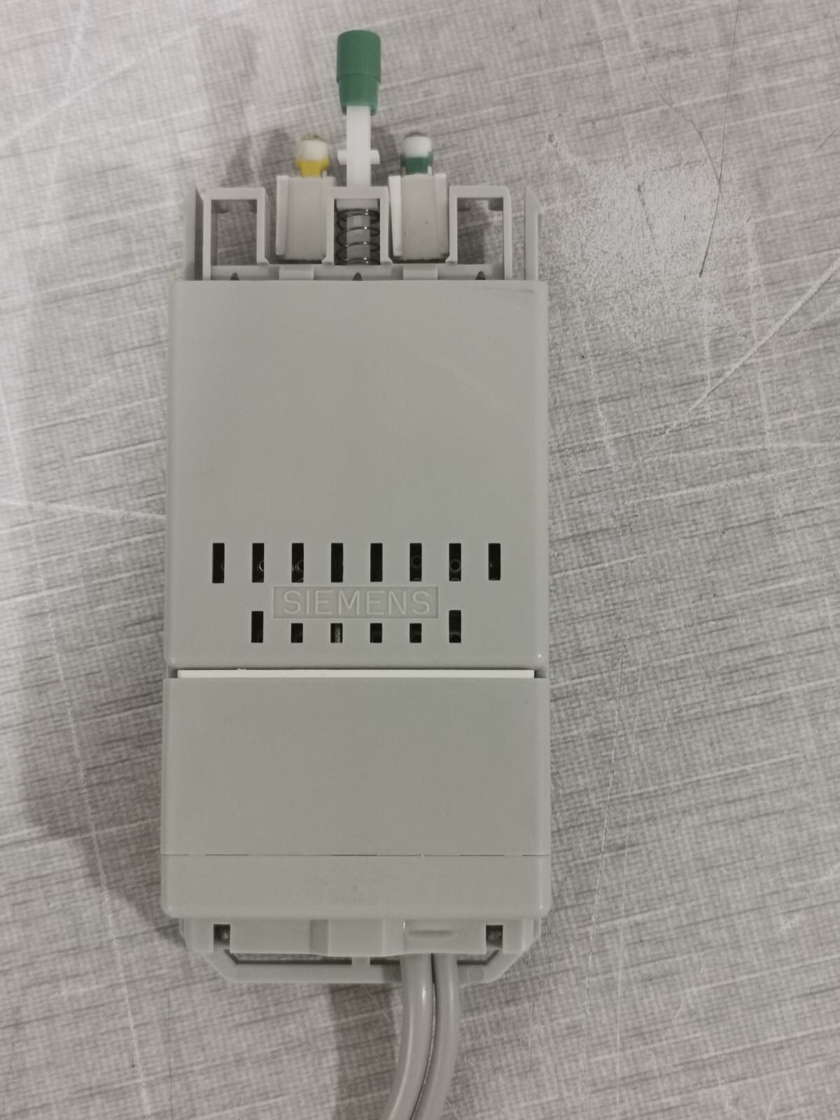Siemens 6210-2XX04-1SF0 SIEMENS 6210-2XX04-1SF0 MOSAIK SYSTEM M CONNECTOR 5