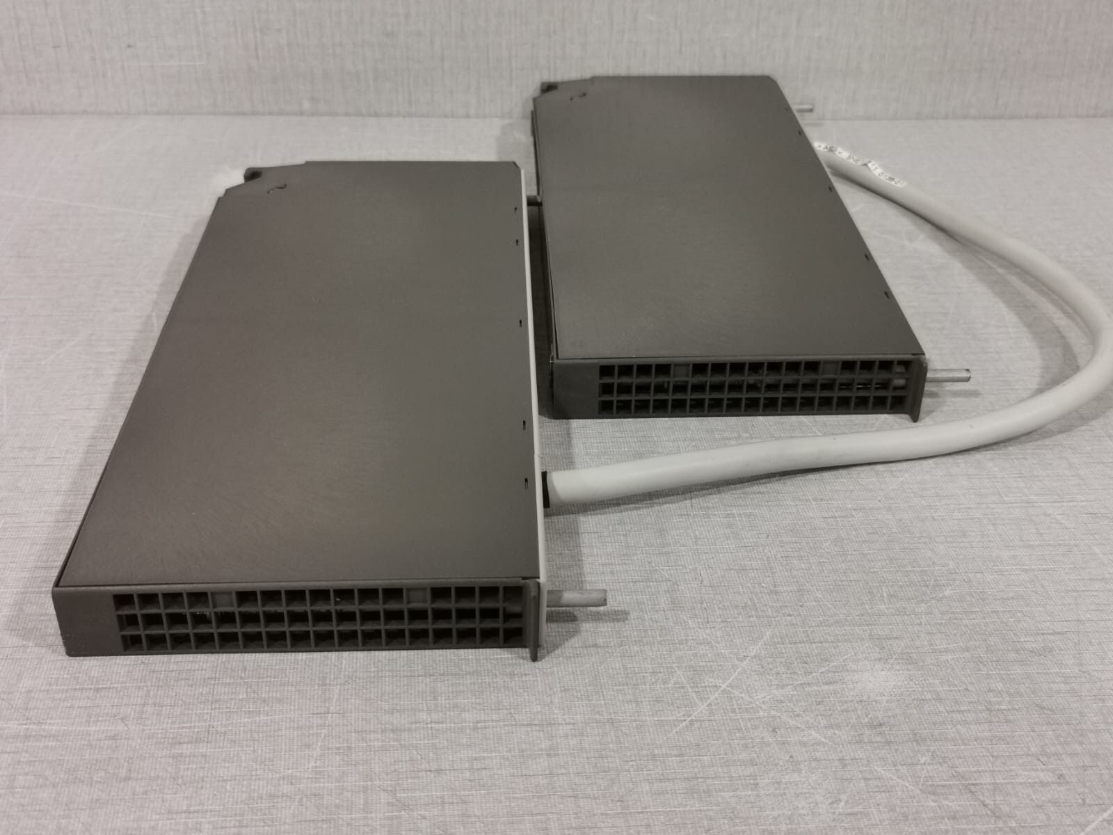 Siemens 305-7LA11 Siemens Simatic S5 Interface Module 6ES5 305-7LA11 IM 305 9