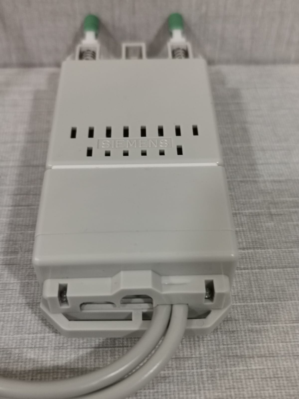 Siemens 6277-2XX03-1SF0 SIEMENS 8RU 6277-2XX03-1SF0 MOSAIK SYSTEM M CONNECTOR 6