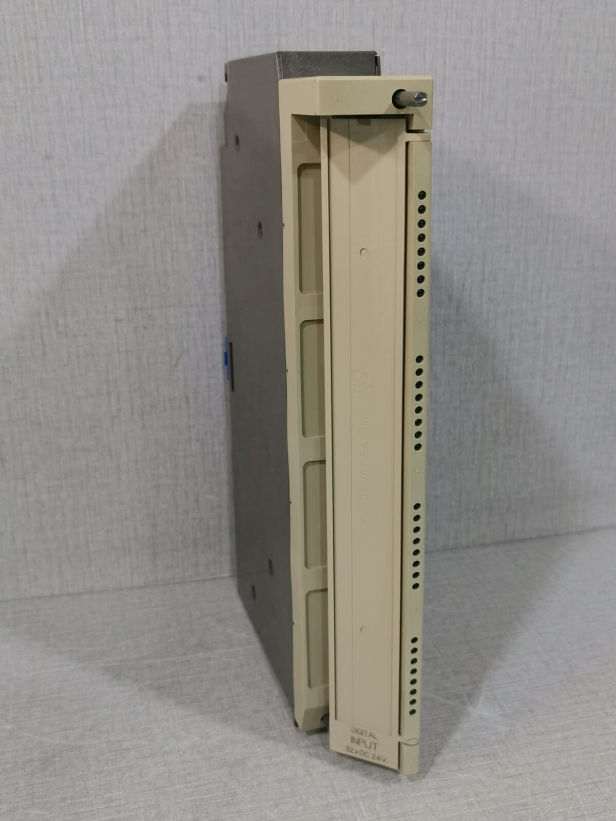 Siemens 6ES5-420-7LA11 Siemens Simatic S5 6ES5-420-7LA11 Simatic S5 Digital Input Module 32xDC 24V 5