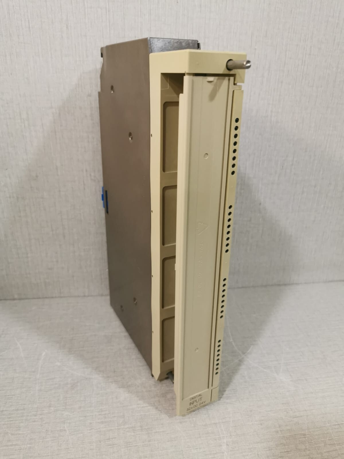 Siemens 6ES5-420-7LA11 Siemens Simatic S5 6ES5-420-7LA11 Simatic S5 Digital Input Module 32xDC 24V 6
