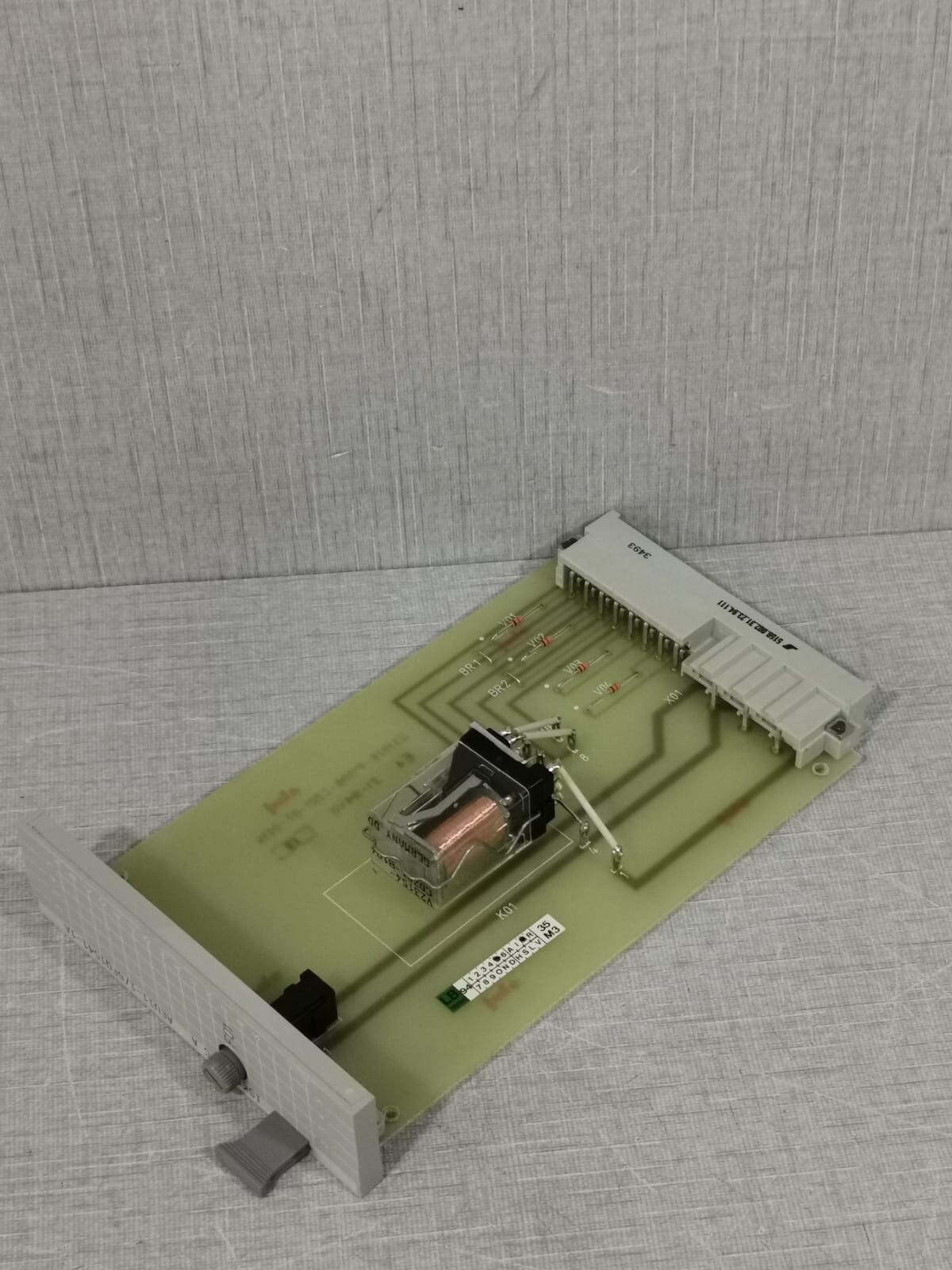 Siemens AEU11-1/6FQ1541-1A SIEMENS AEU11-1/6FQ1541-1A ISKAMATIC A MODULE 8