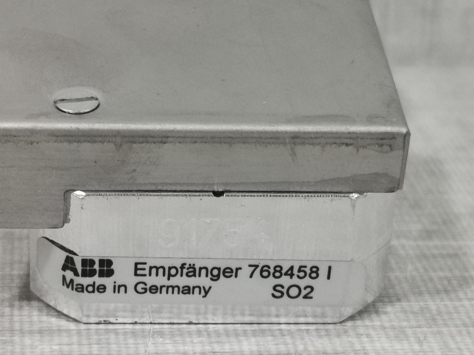 ABB ABB-768458 ABB 768458 I Sulphur Dioxide Detector 4