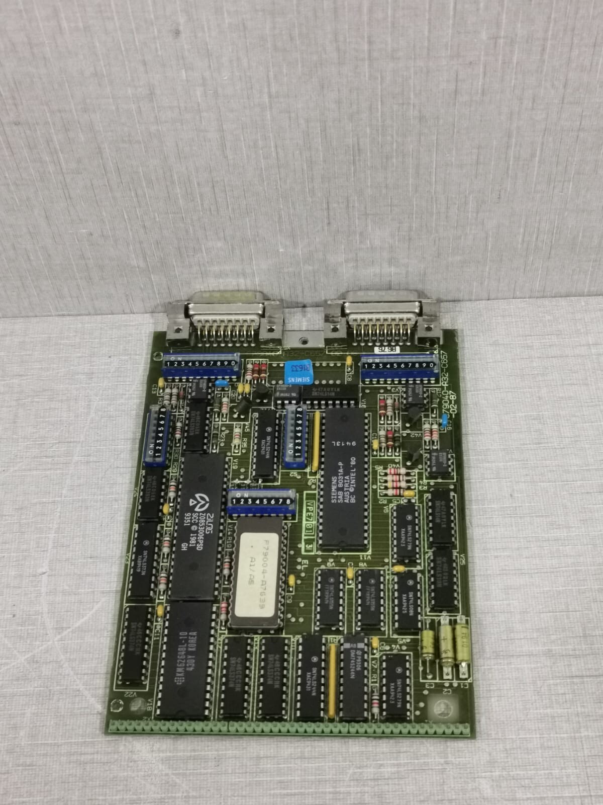 Siemens C79040-A32-C657-02-87 SIEMENS C79040-A32-C657-02-87 PLC MODULE 4