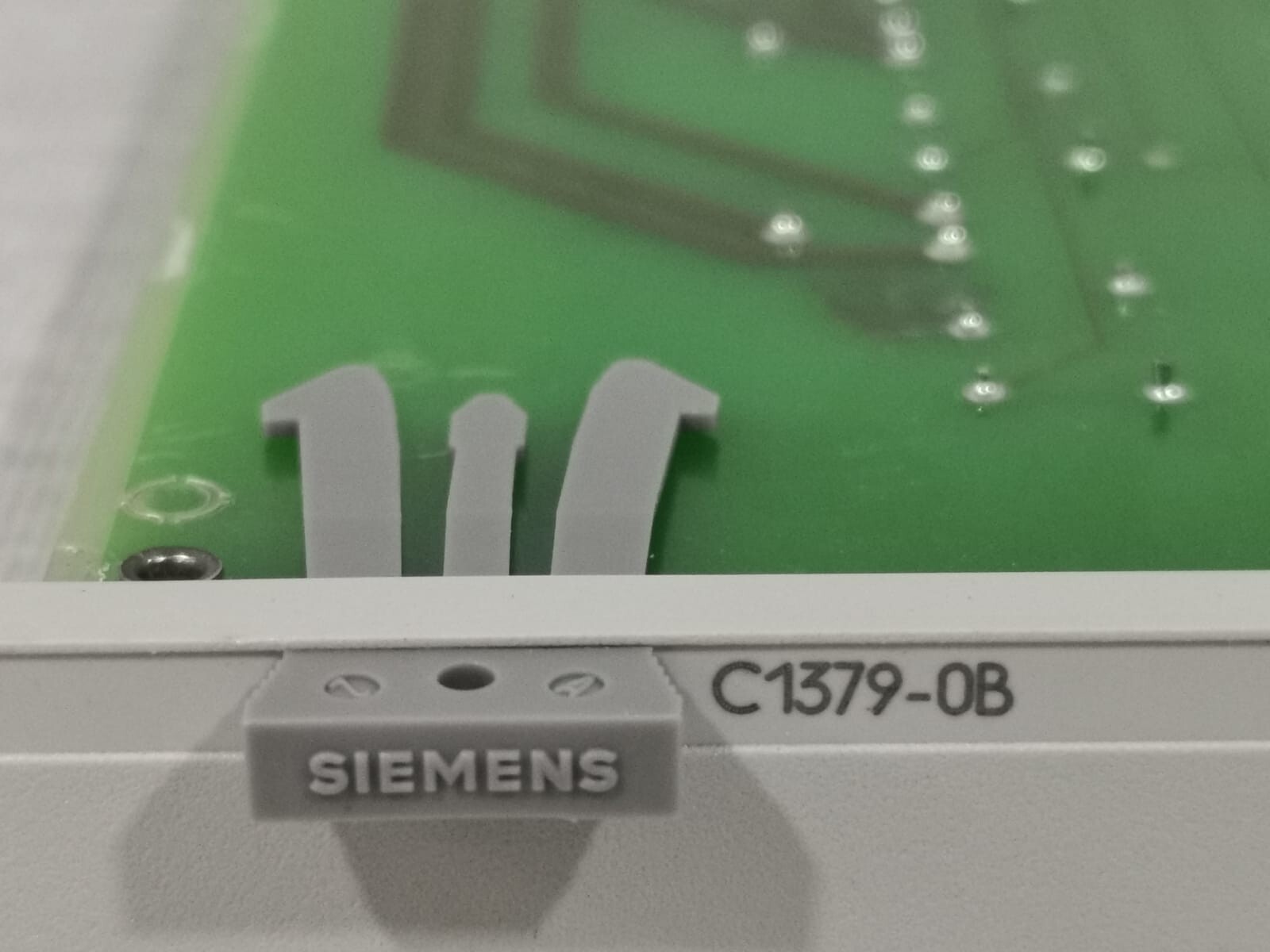 Siemens C1379-0B SIEMENS C1379-0B RELAY MODULE 3
