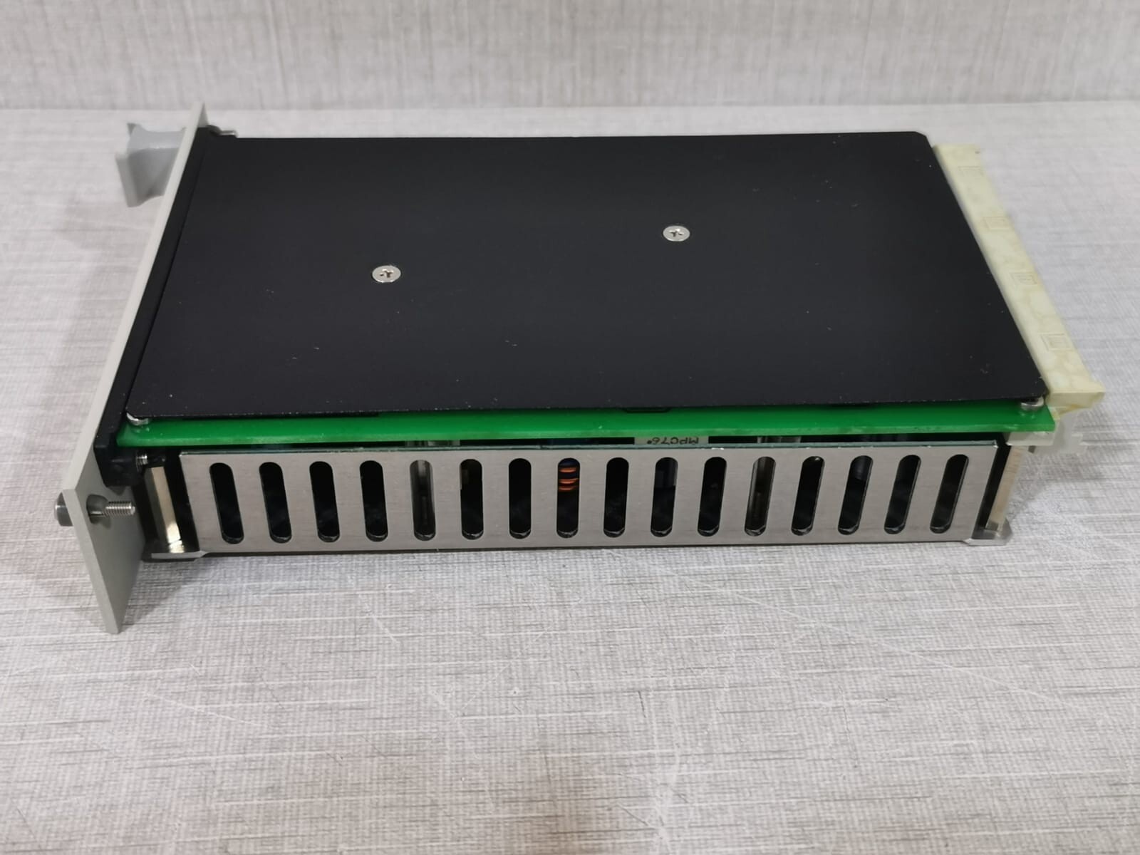 Siemens C79451-Z1038-U13 SIEMENS C79451-Z1038-U13 Teleperm M Power Supply Module 9