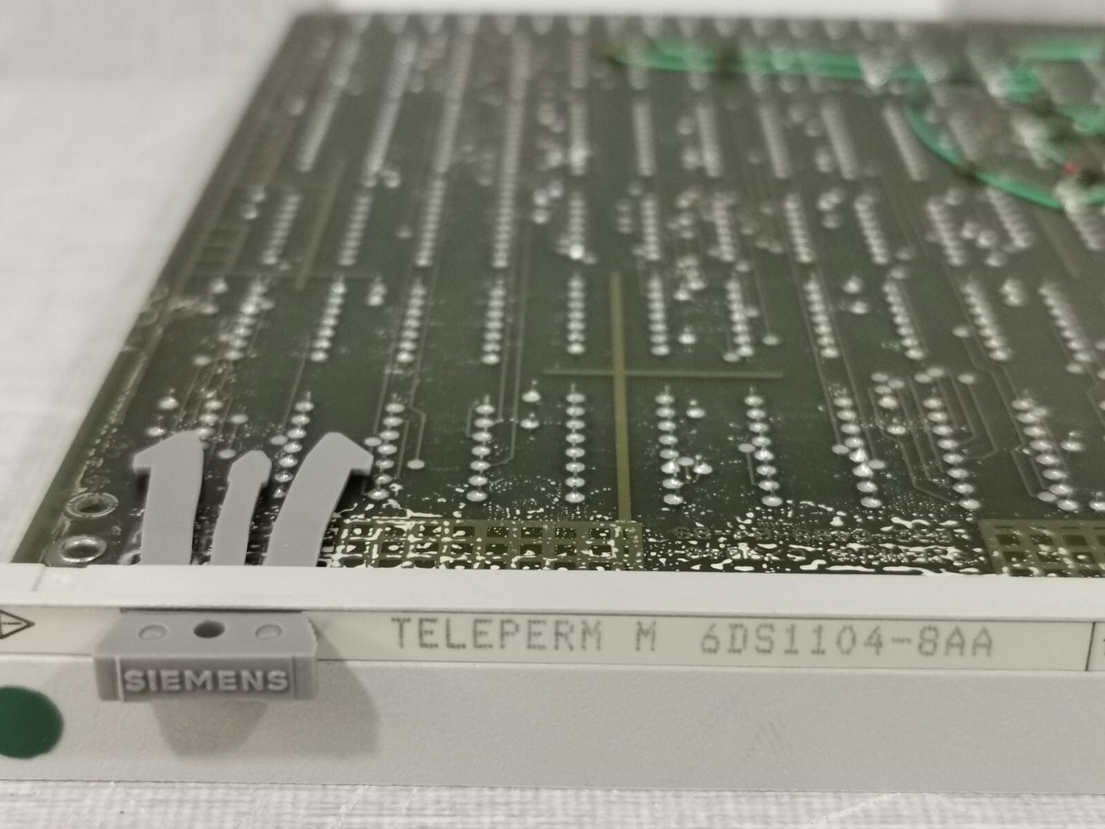 Siemens 6DS1104-8AA SIEMENS 6DS1104-8AA TELEPERM PULSE GEN MODULE 3