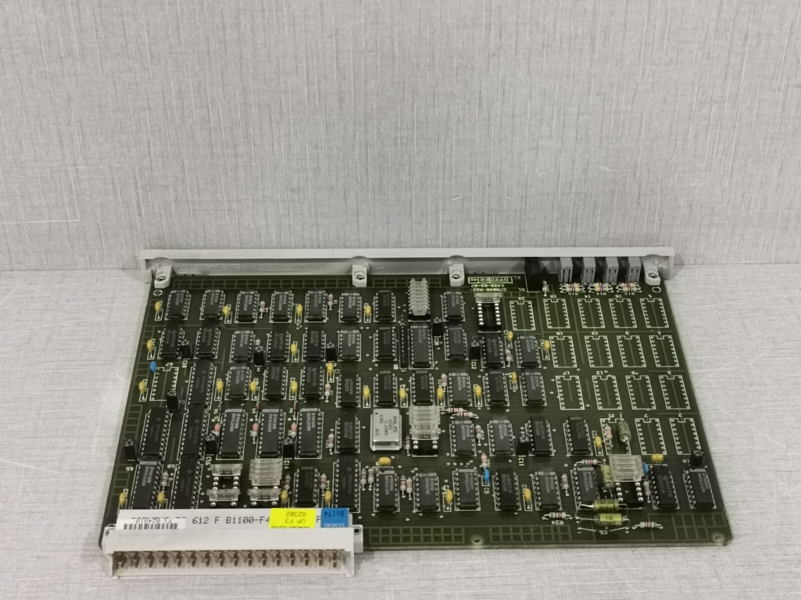 Siemens 6DS1104-8AA SIEMENS 6DS1104-8AA TELEPERM PULSE GEN MODULE 4