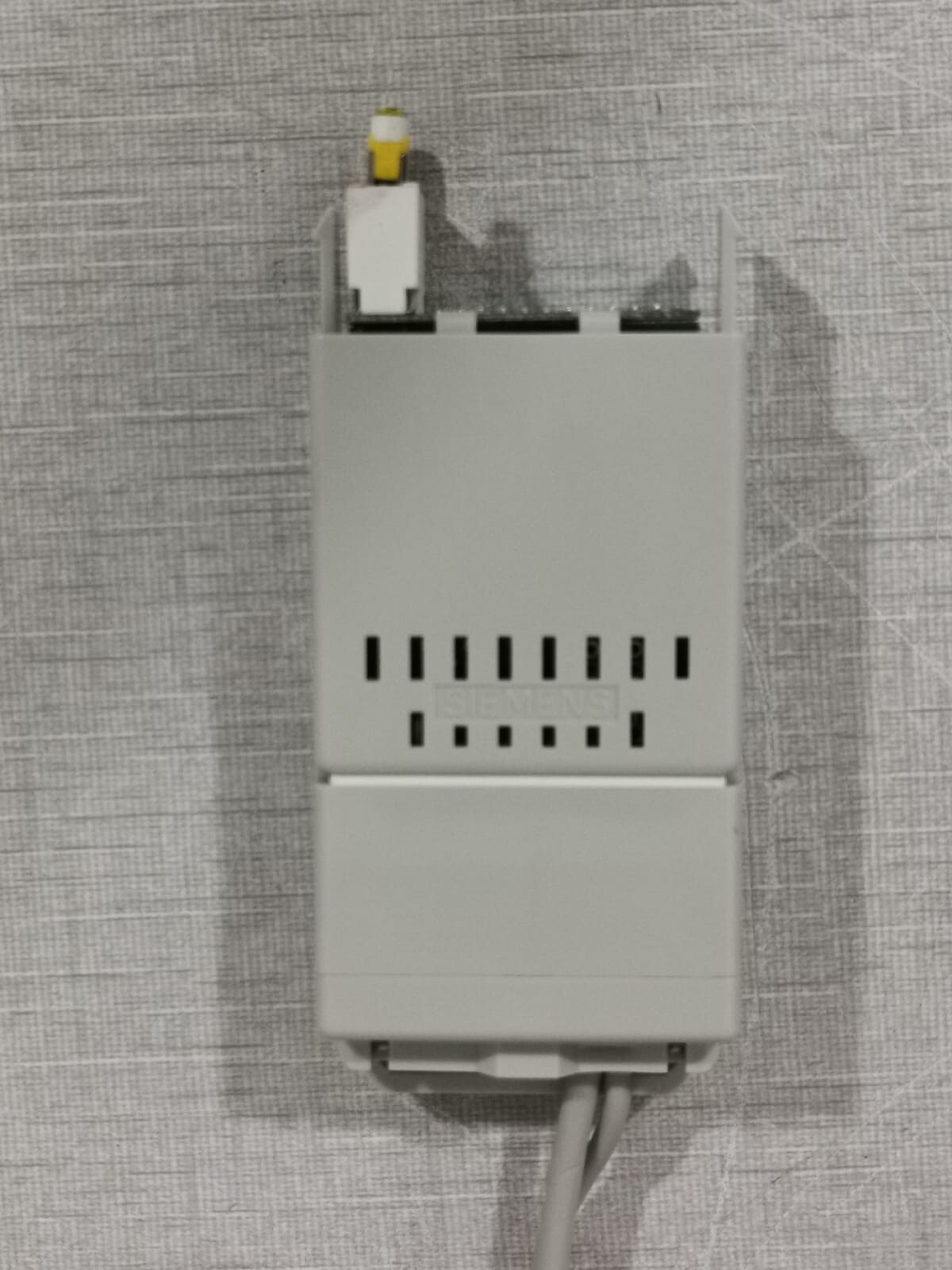 Siemens 6923-2XX05-1SF0 SIEMENS 8RU 6923-2XX05-1SF0 MOSAIK SYSTEM M CONNECTOR 6
