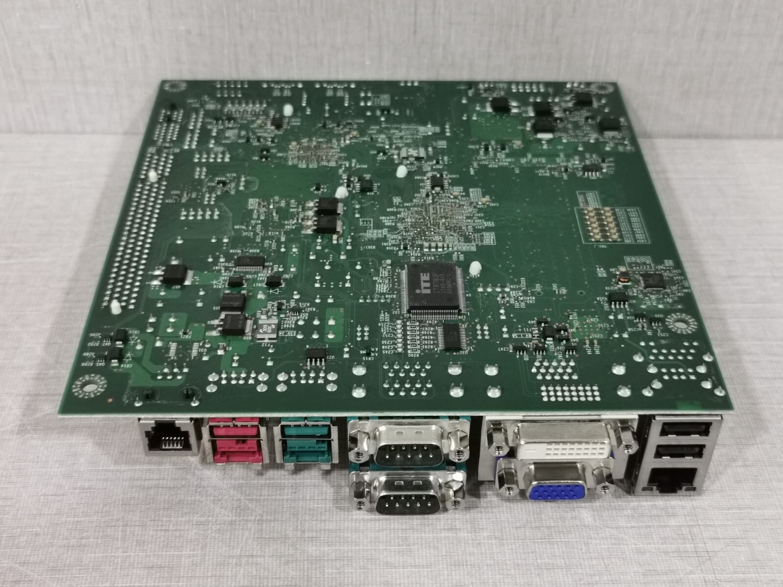 NCR 497-0507048 LANIR2-84DK0107 NCR 497-0507048 LANIR2-84DK0107 Industrial Computer Mother Board 10