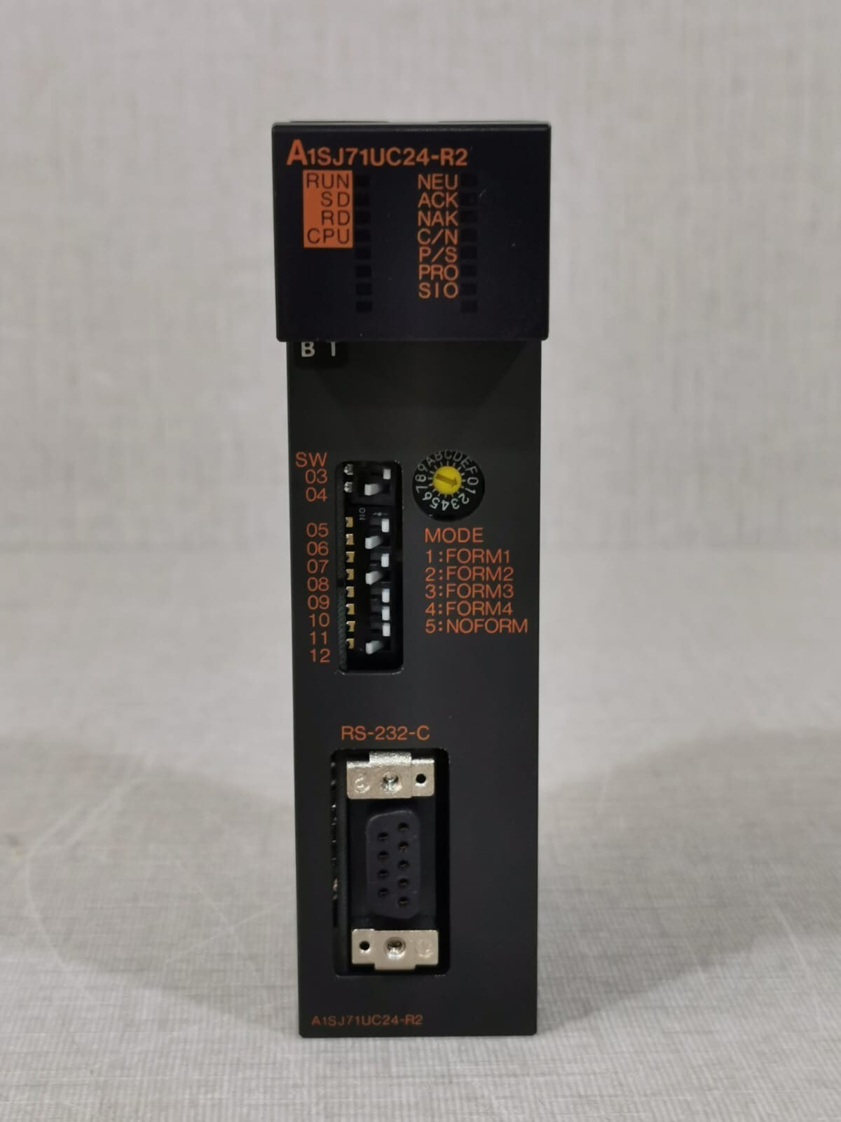 Mitsubishi A1SJ71UC24-R2 RS-232-C MITSUBISHI A1SJ71UC24-R2 RS-232-C Unit 3