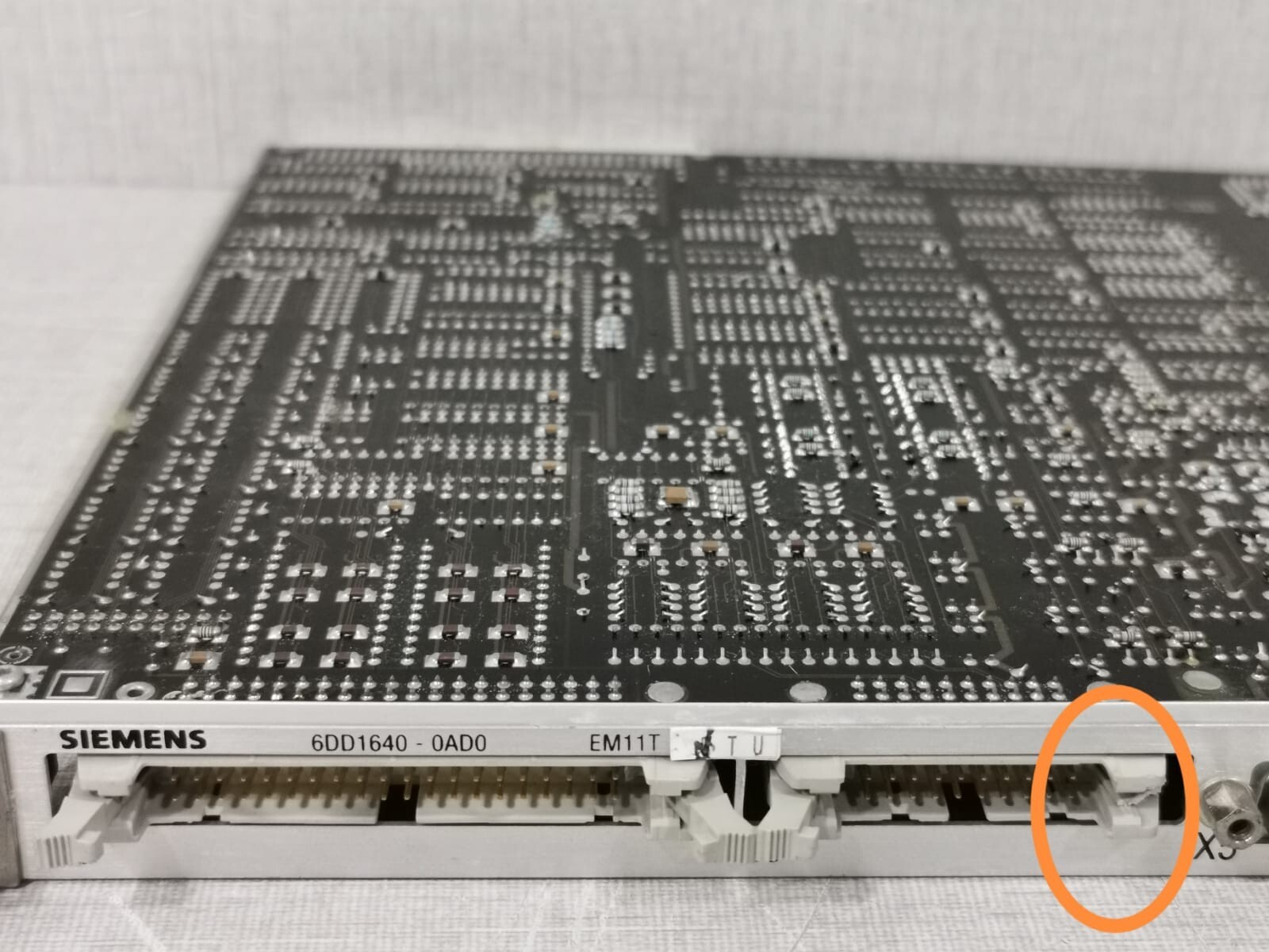 Siemens 6DD1640-0AD0 SIEMENS 6DD1640-0AD0 EM11T INPUT/OUTPUT MODULE 4