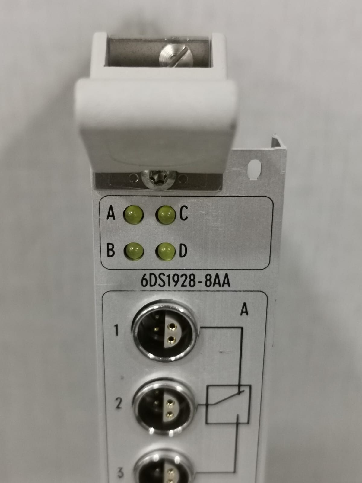 Siemens 6DS1928-8AA SIEMENS 6DS1928-8AA RELAY MODULE 3