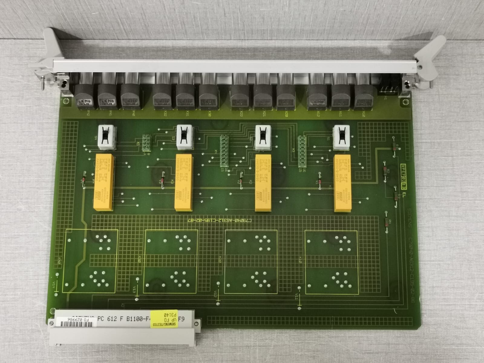 Siemens 6DS1928-8AA SIEMENS 6DS1928-8AA RELAY MODULE 4