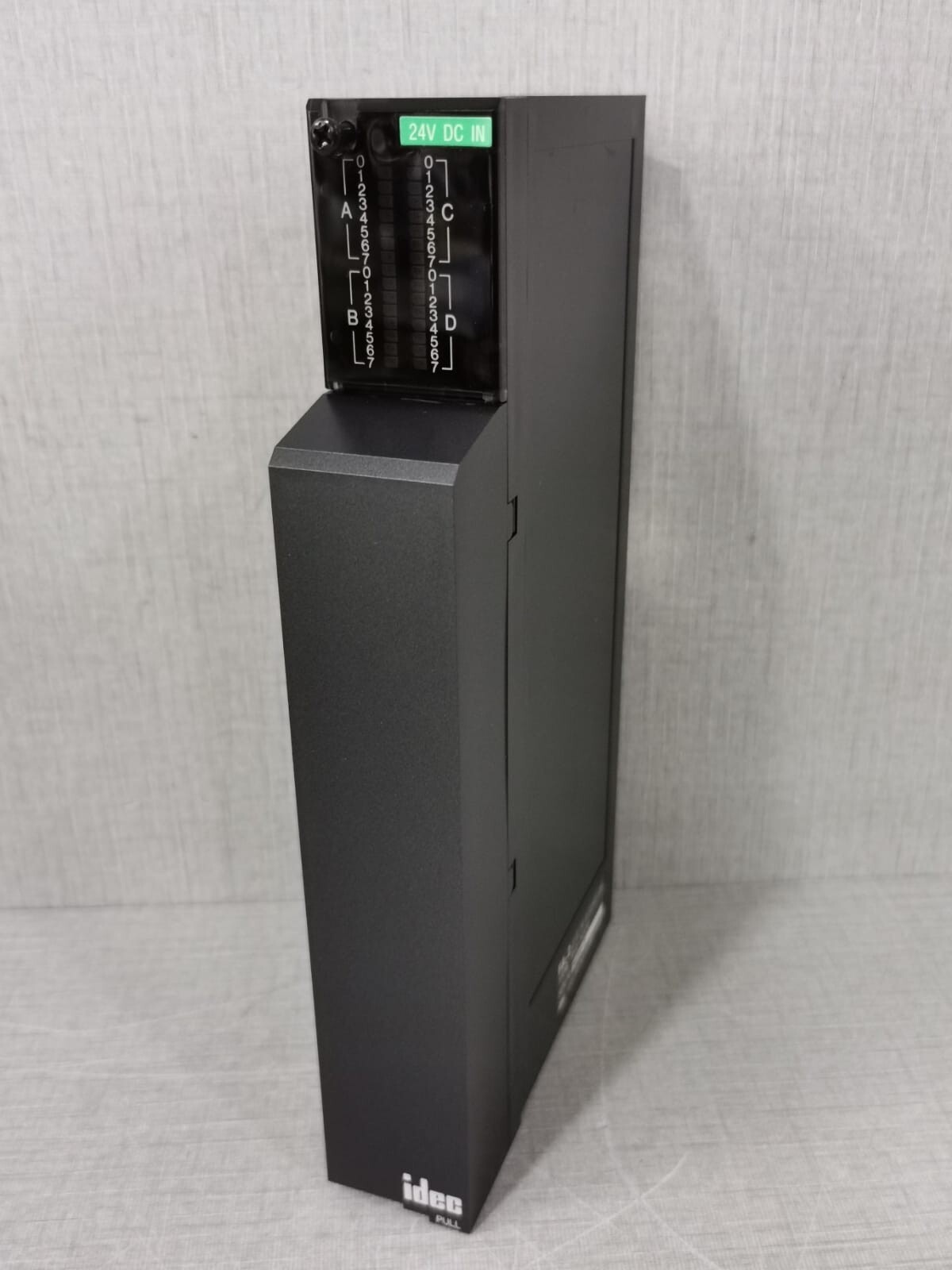 IDEC IZUMI PF2-N32B IDEC IZUMI PF2-N32B FA-2 Series 32 DC 24V Source/Sink Input Module 7