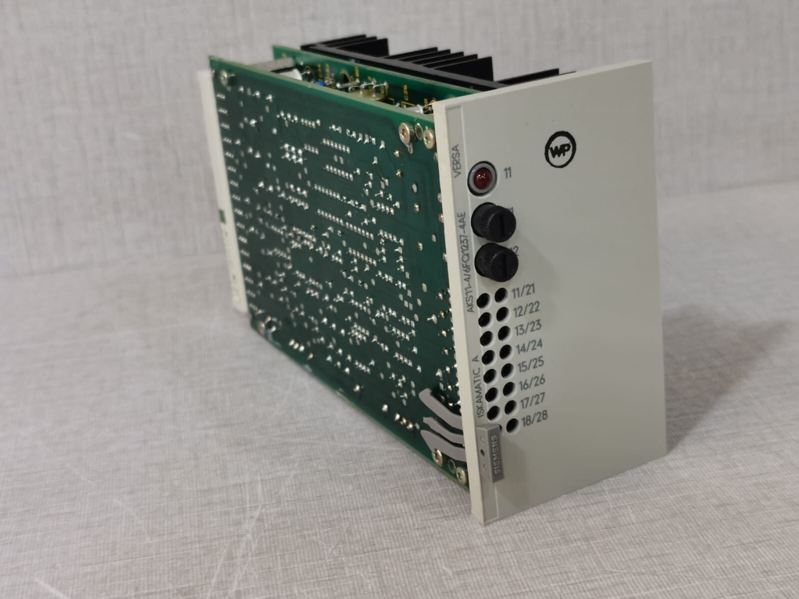 Siemens AKS11-4/6FQ1237-4AE SIEMENS AKS11-4/6FQ1237-4AE VERSA ISKAMATIC A Module 3