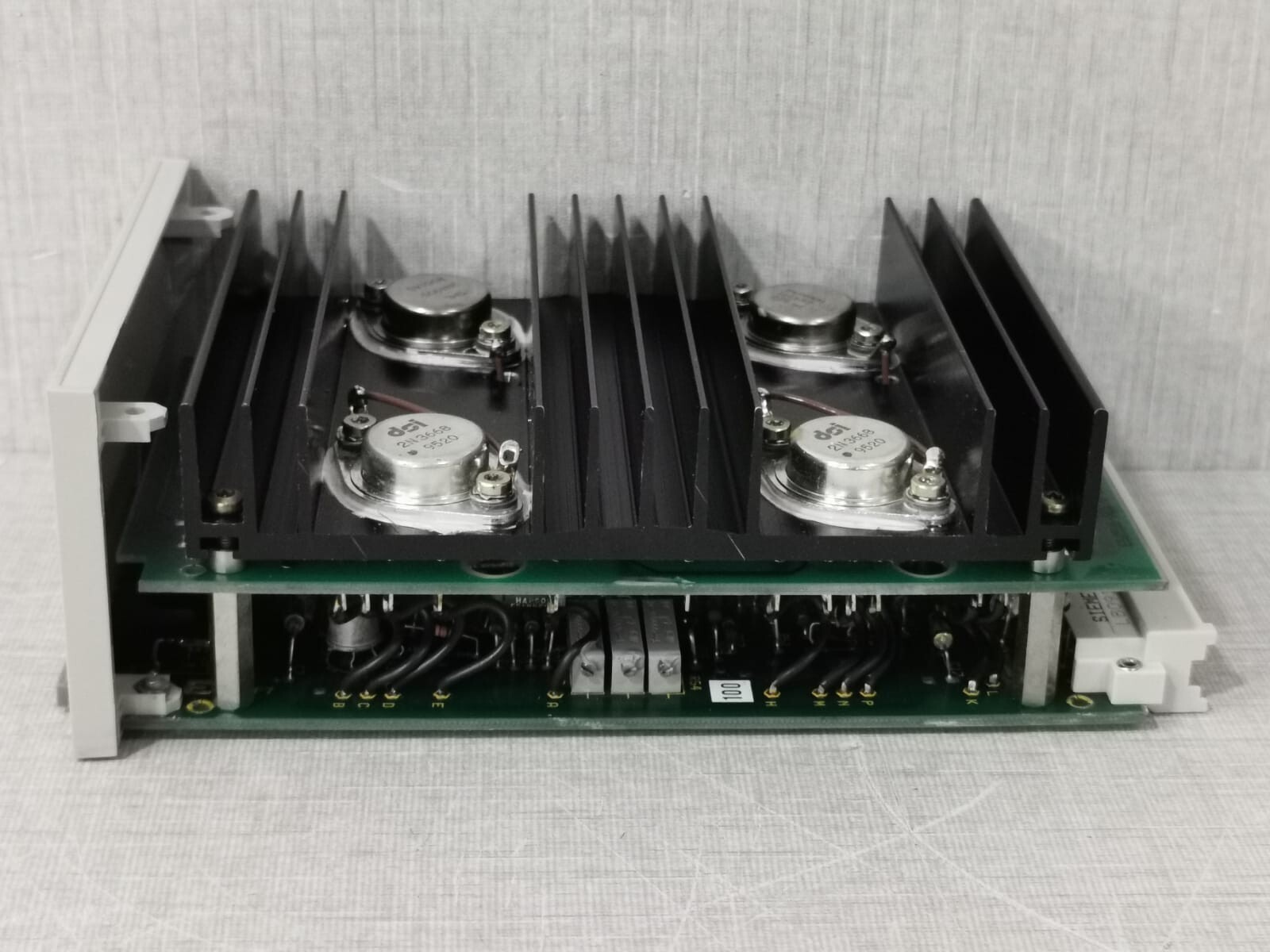 Siemens AKS11-4/6FQ1237-4AE SIEMENS AKS11-4/6FQ1237-4AE VERSA ISKAMATIC A Module 7